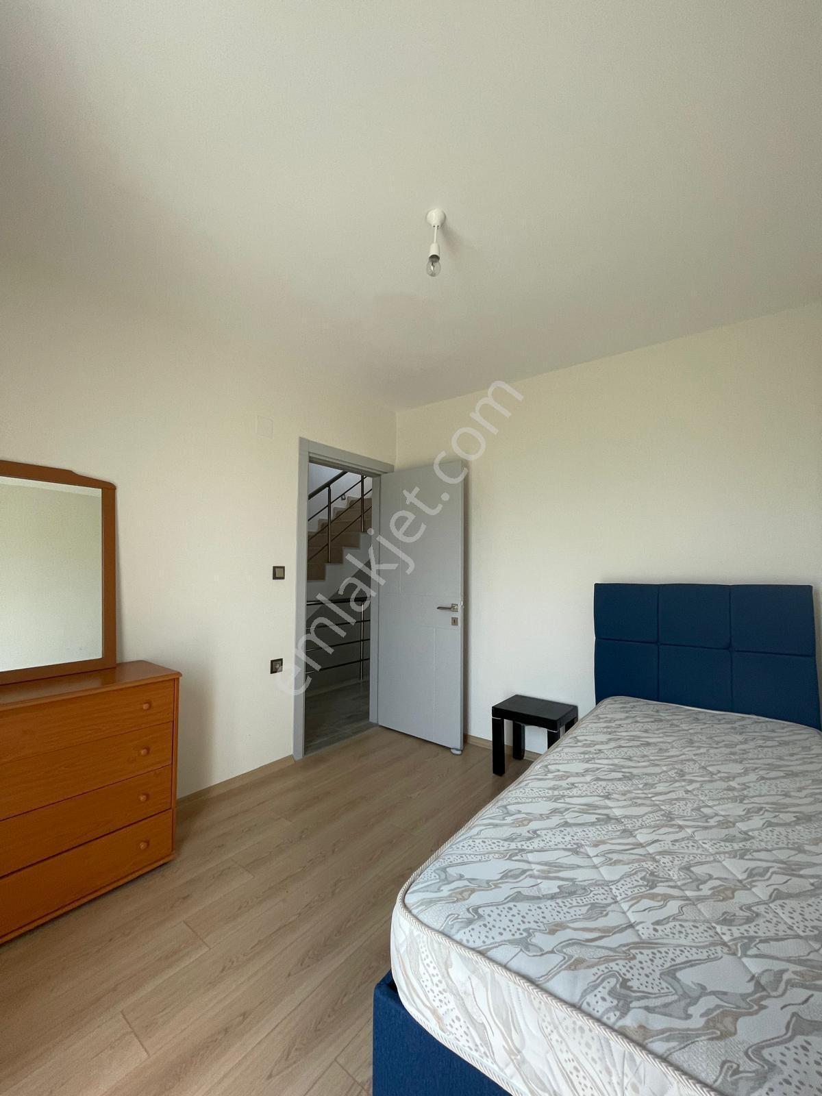 Kuşadası Güzelçamlı'da Ormanla İç İçe Bol Oksijen Kaynaklı 3+1 Satılık Villa - Görsel 17