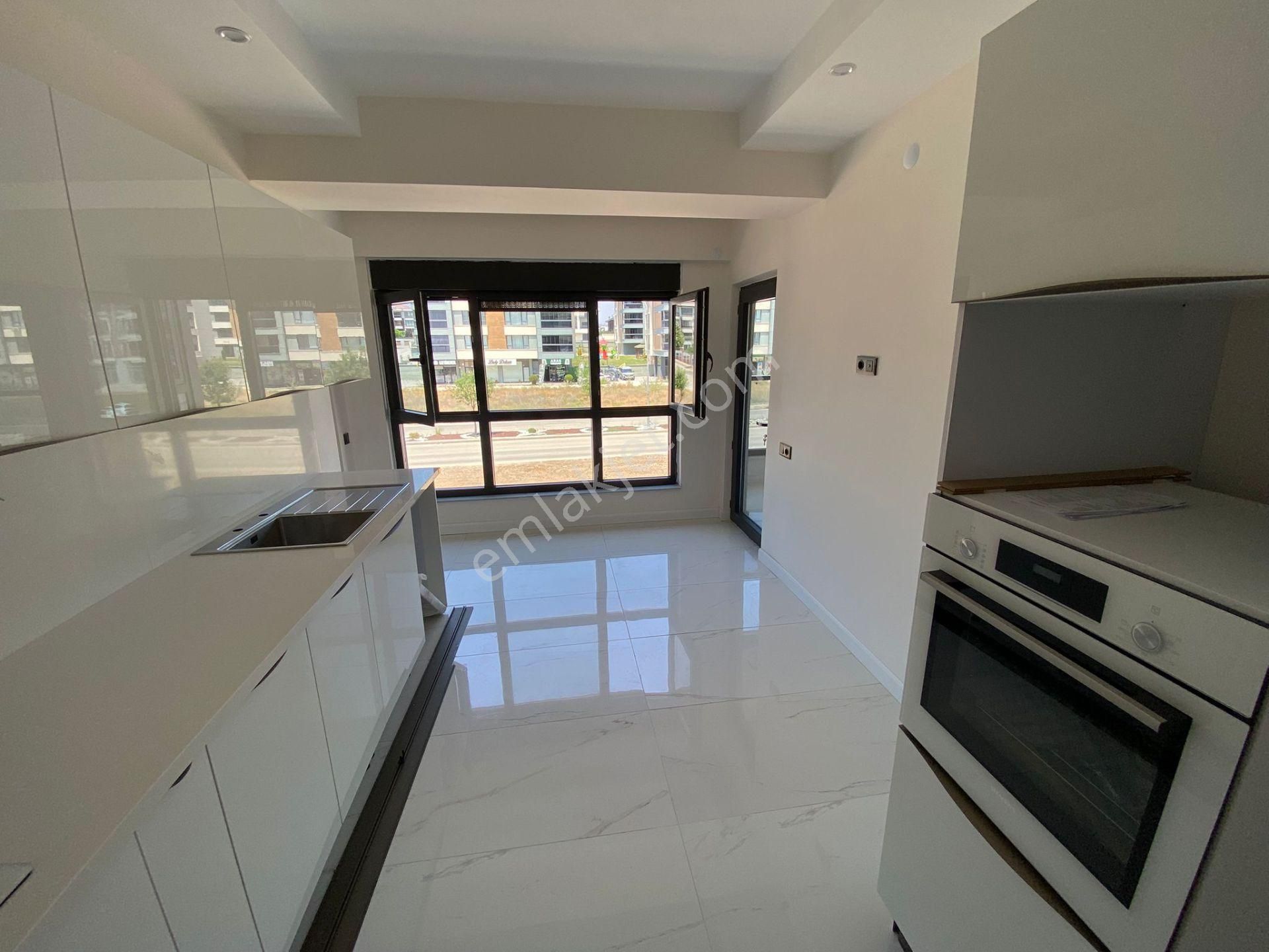 Sahibinden Kiralık Aşağısöğütönünde Bulvar Üzerinde 3+1 Daire