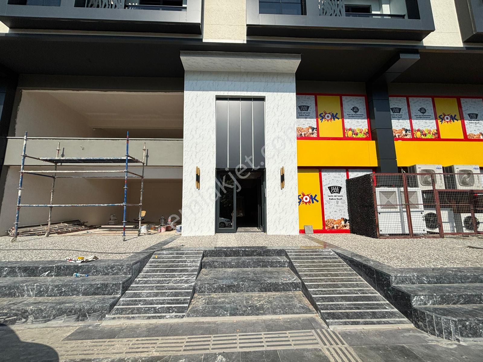 Usta Gayrimenkul'den Kiralık Merkezi Konumda Sıfır Lüks 2+1 Ofis - Görsel 3