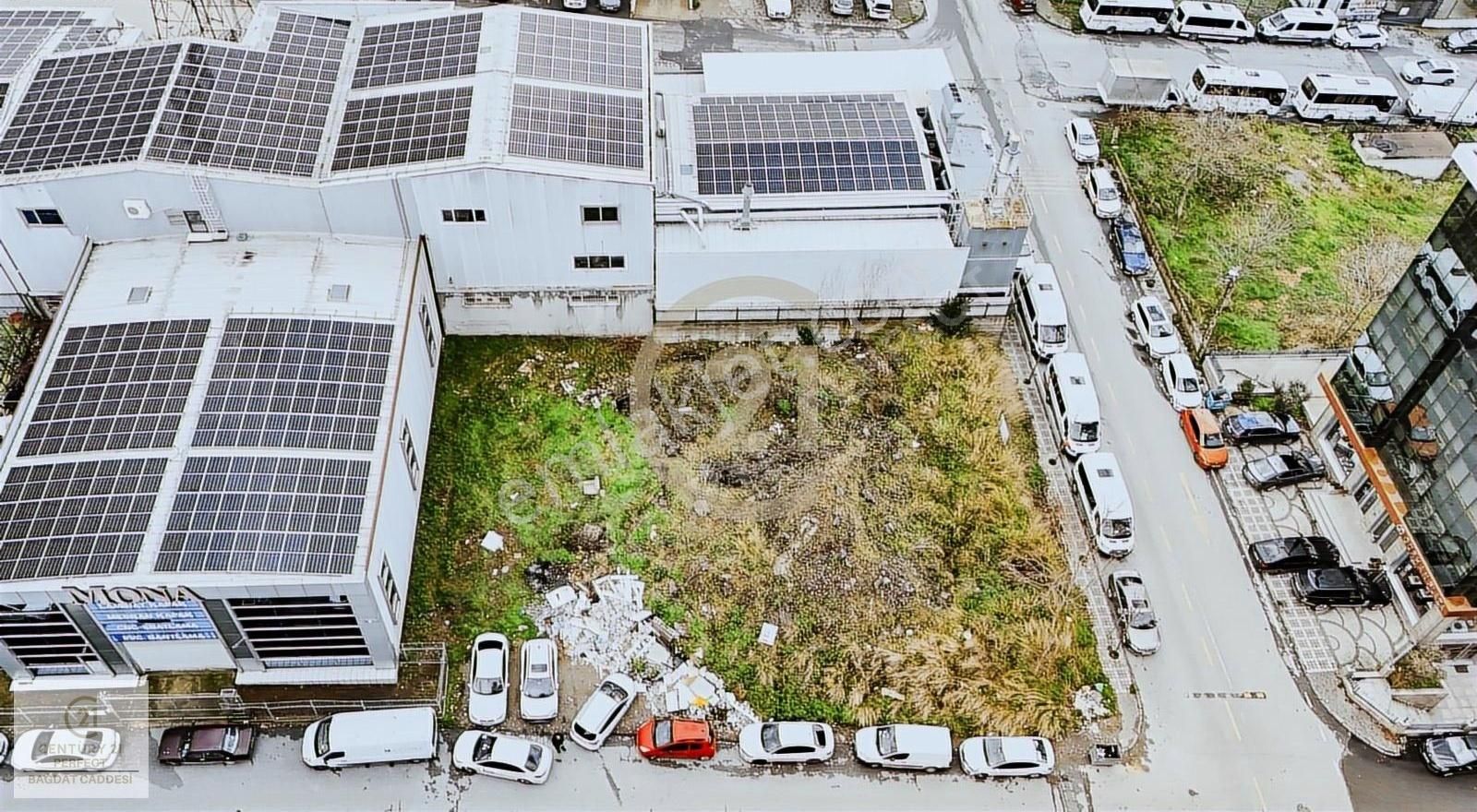 Şerifali'de Satılık Köşe Parsel İmarlı 444m2 Arsa 1.85 Emsal - Görsel 2