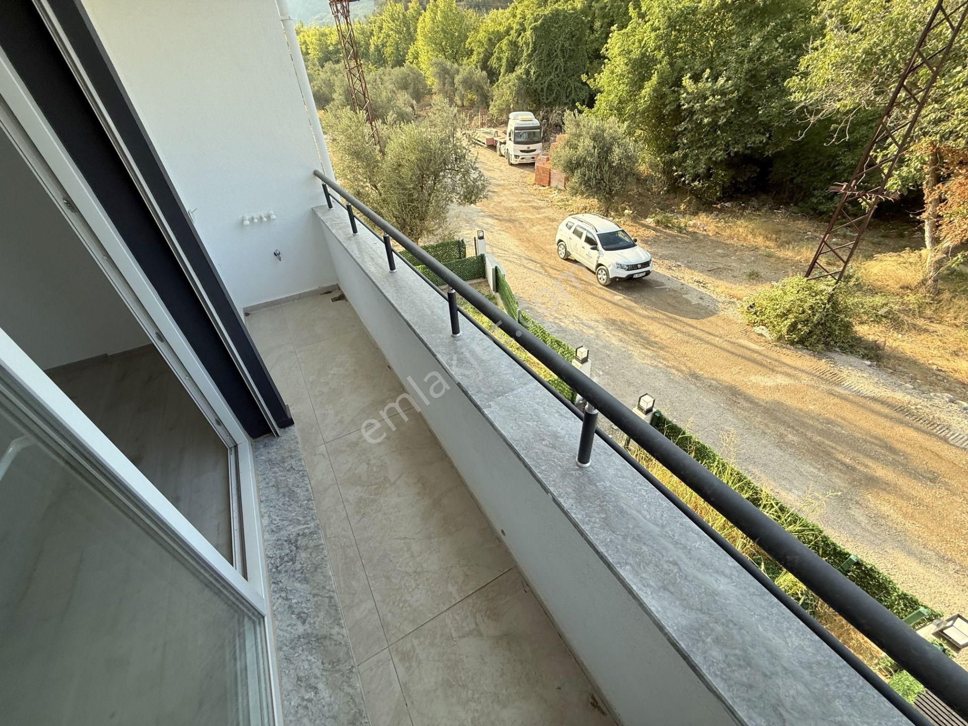 🟣güç Gayrimenkul'den Güre'de Kazdağları Manzaralı Geniş Bahçeli Sıfır Satılık 3+1 Villa - Görsel 20