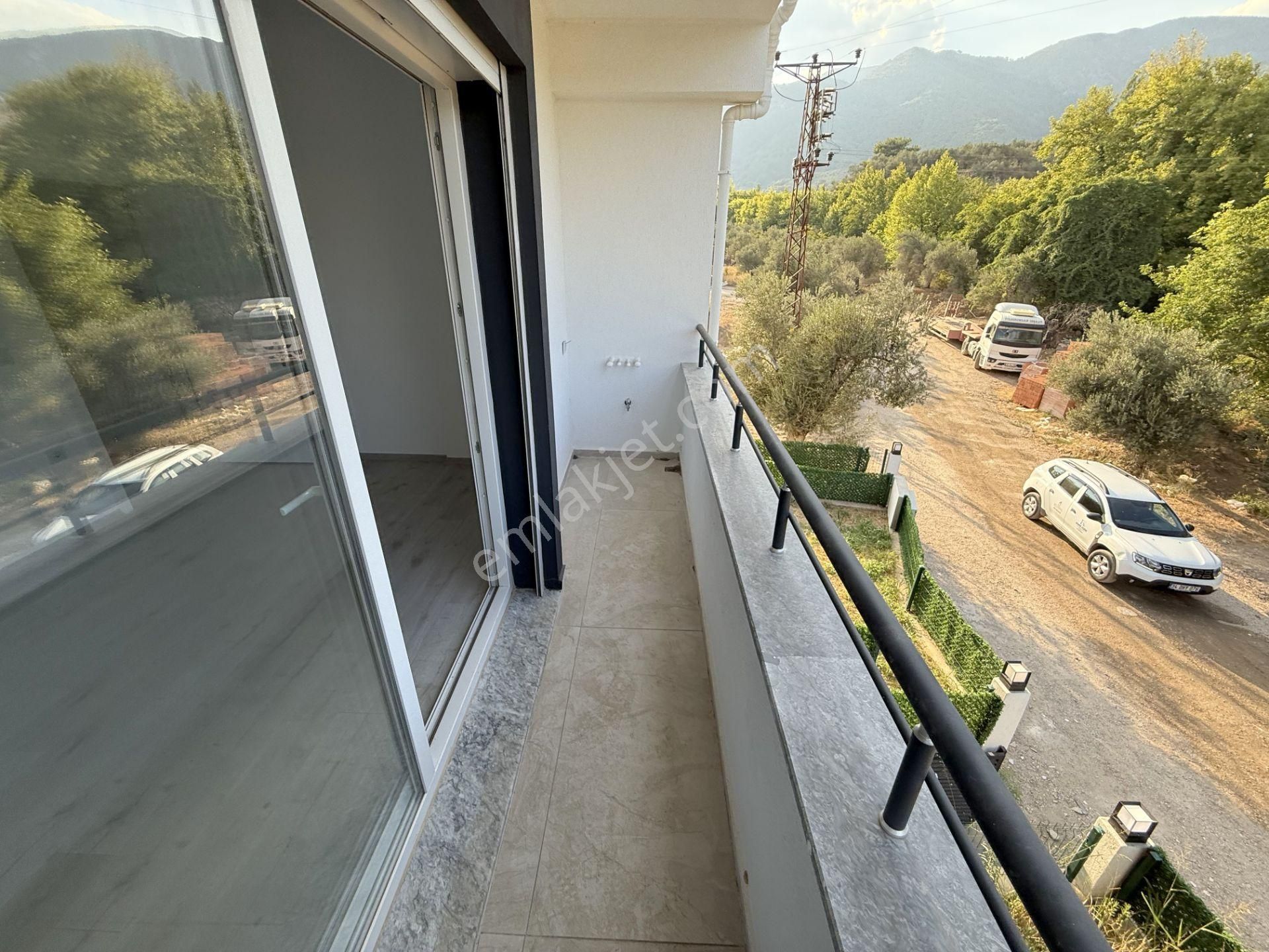 🟣güç Gayrimenkul'den Güre'de Kazdağları Manzaralı Geniş Bahçeli Sıfır Satılık 3+1 Villa - Görsel 31