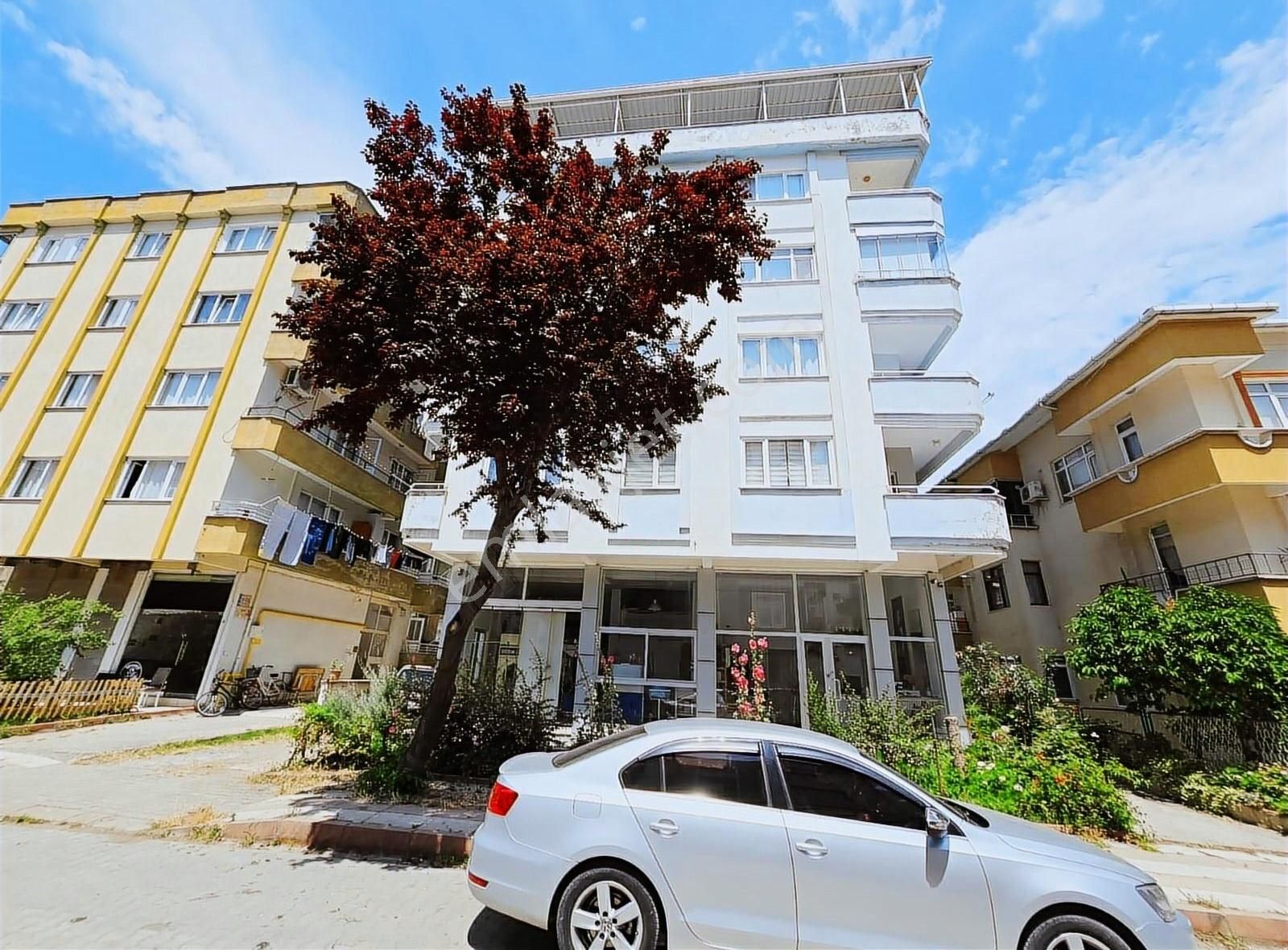 +1 Yatırım Şaban Bozacı'dan Tranvay Altı Ultra Lüx Daire