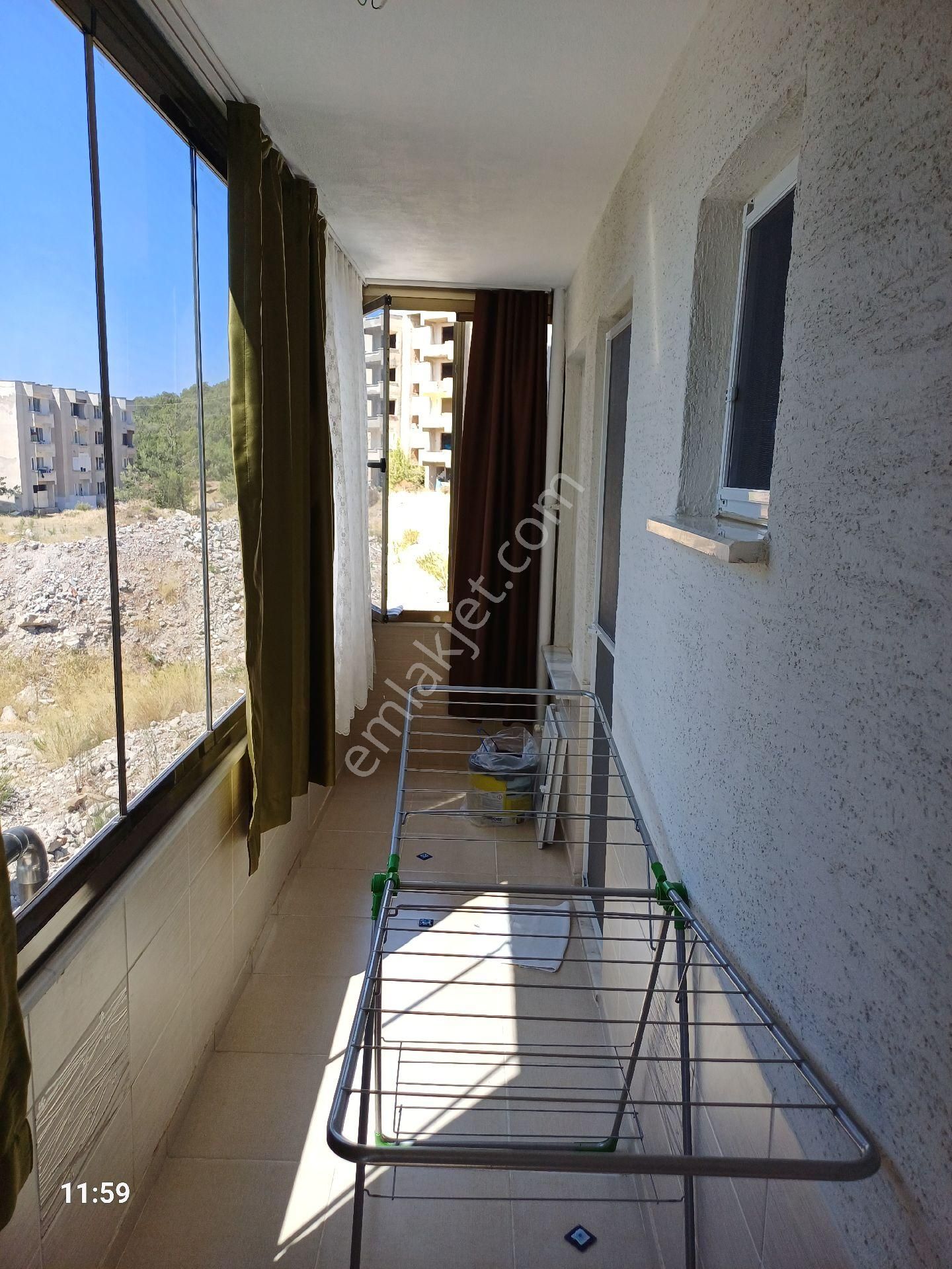 Sarımsaklı'da Komple Yenilenmiş Masrafsız Daire - Görsel 15