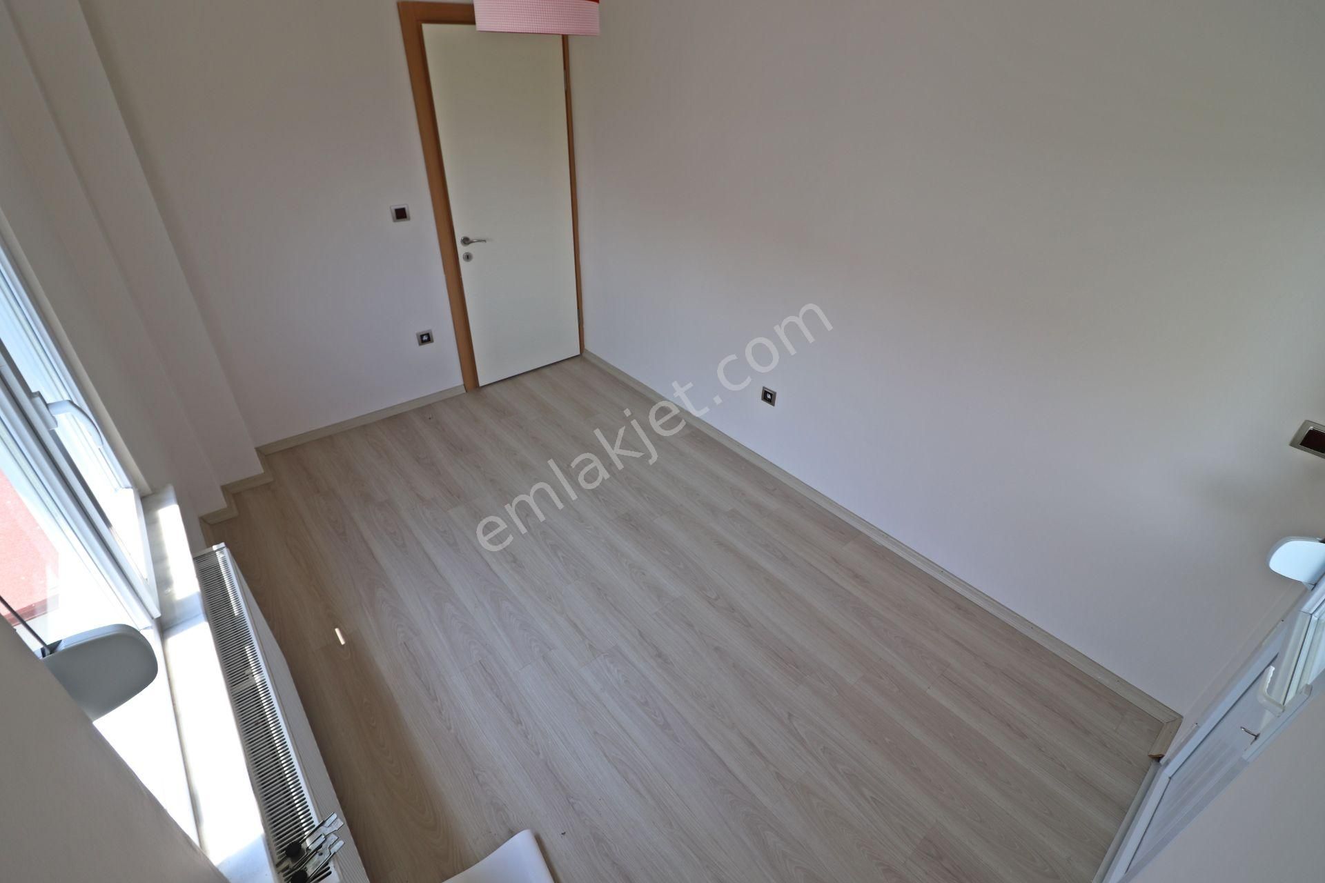 Irmaksudan Güre De Tam Bağımsız Site İçinde Satılık 3+1 Villa - Görsel 4
