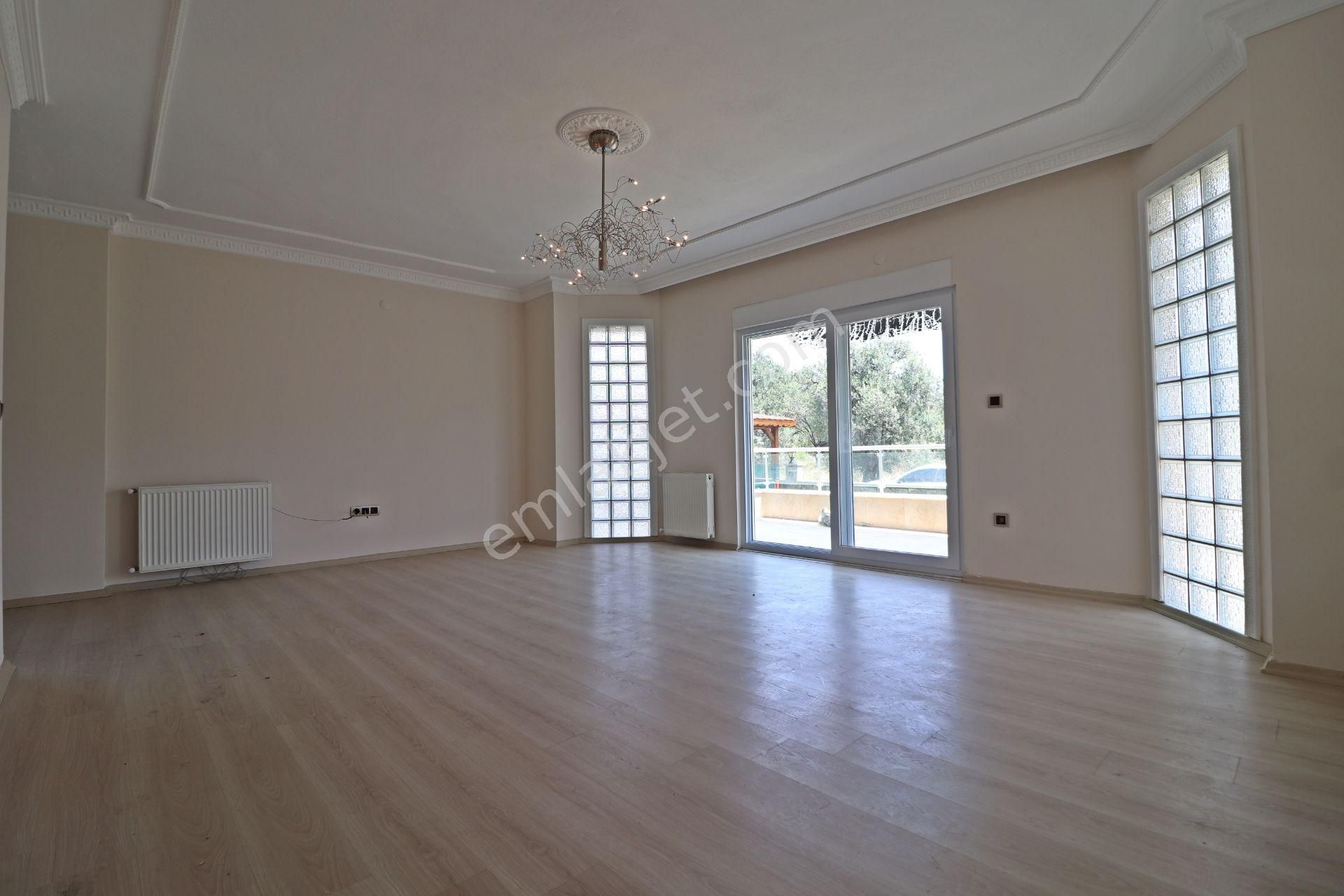 Irmaksudan Güre De Tam Bağımsız Site İçinde Satılık 3+1 Villa - Görsel 33