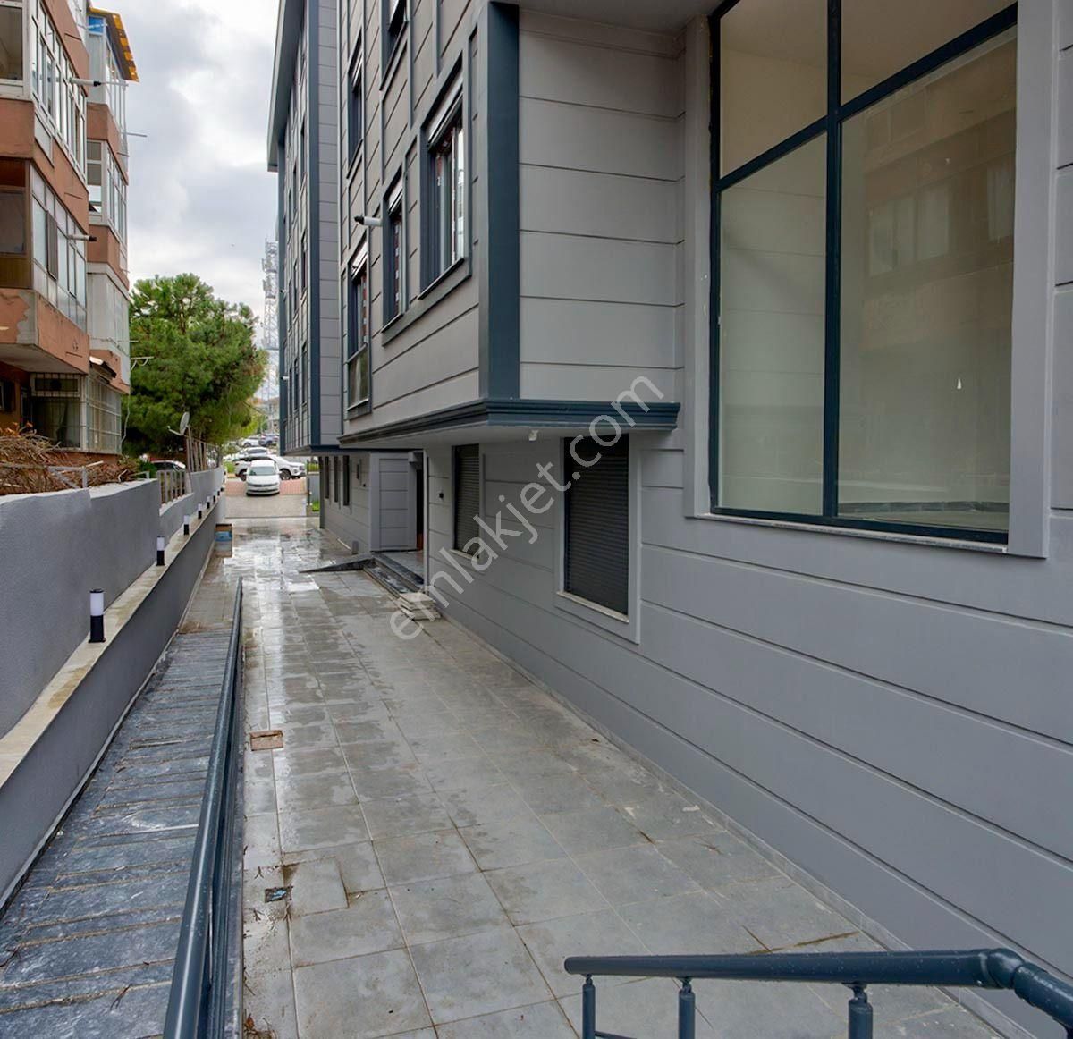 Bahçelievler Kıbrıs Parkı Yanı Sıfır Binada 2+1 90m2 Giriş Katı - Görsel 2