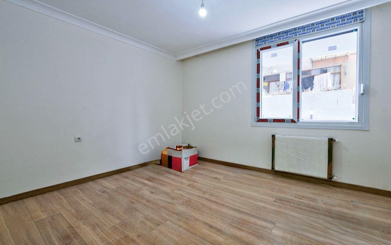 Bahçelievler Kıbrıs Parkı Yanı Sıfır Binada 2+1 90m2 Giriş Katı - Görsel 15