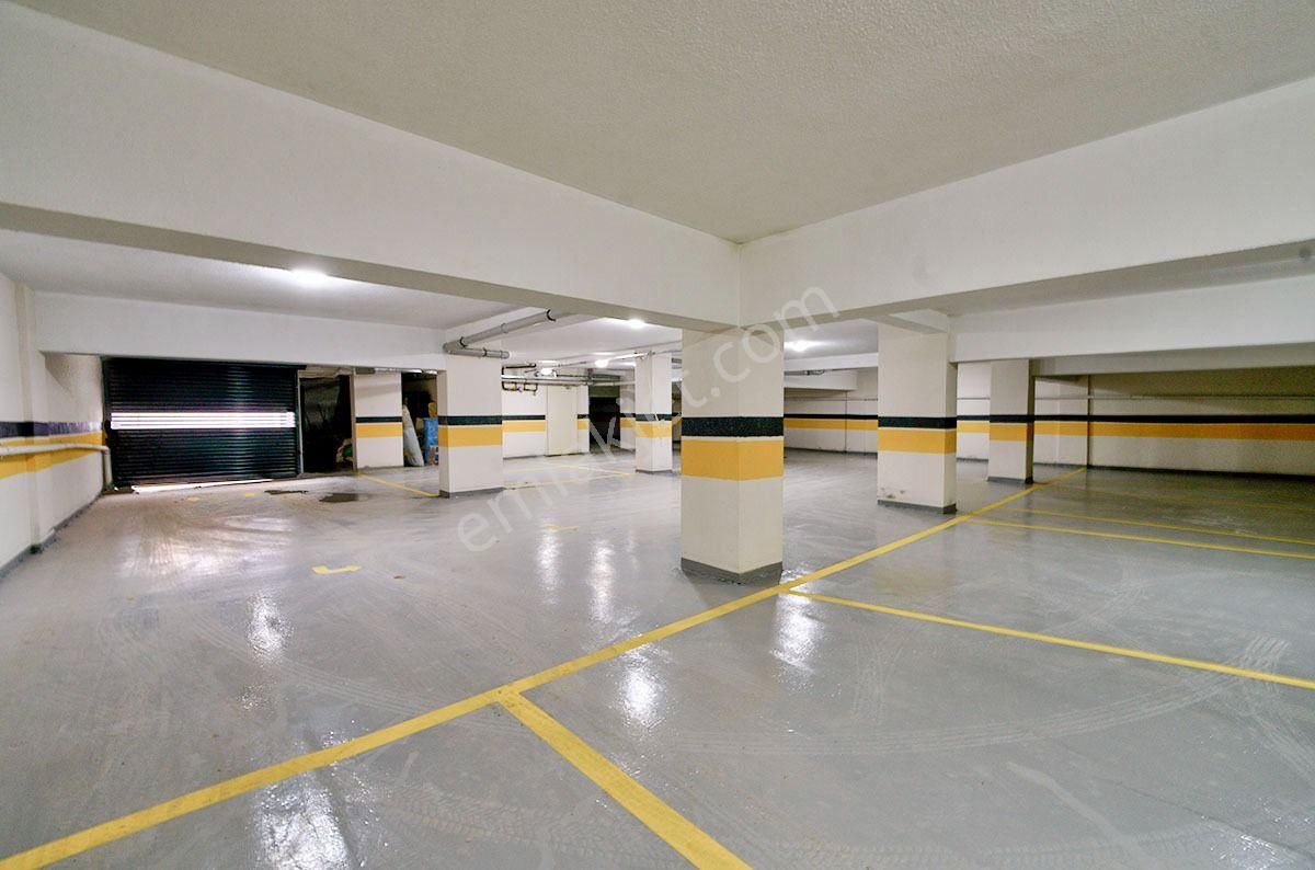 Bahçelievler Kıbrıs Parkı Yanı Sıfır Binada 2+1 90m2 Giriş Katı - Görsel 20