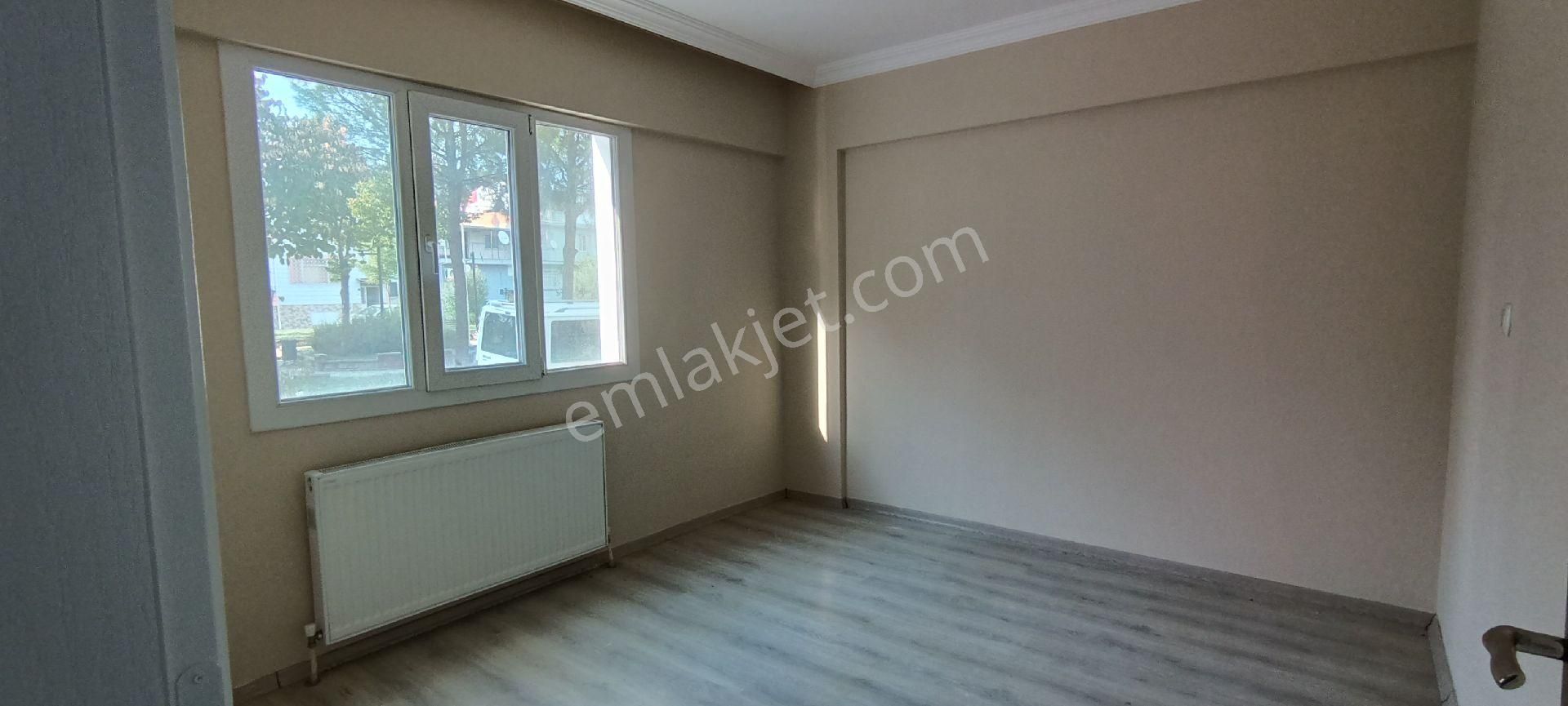 Nazilli'de 1+1 Karacayda Kiralık - Görsel 6