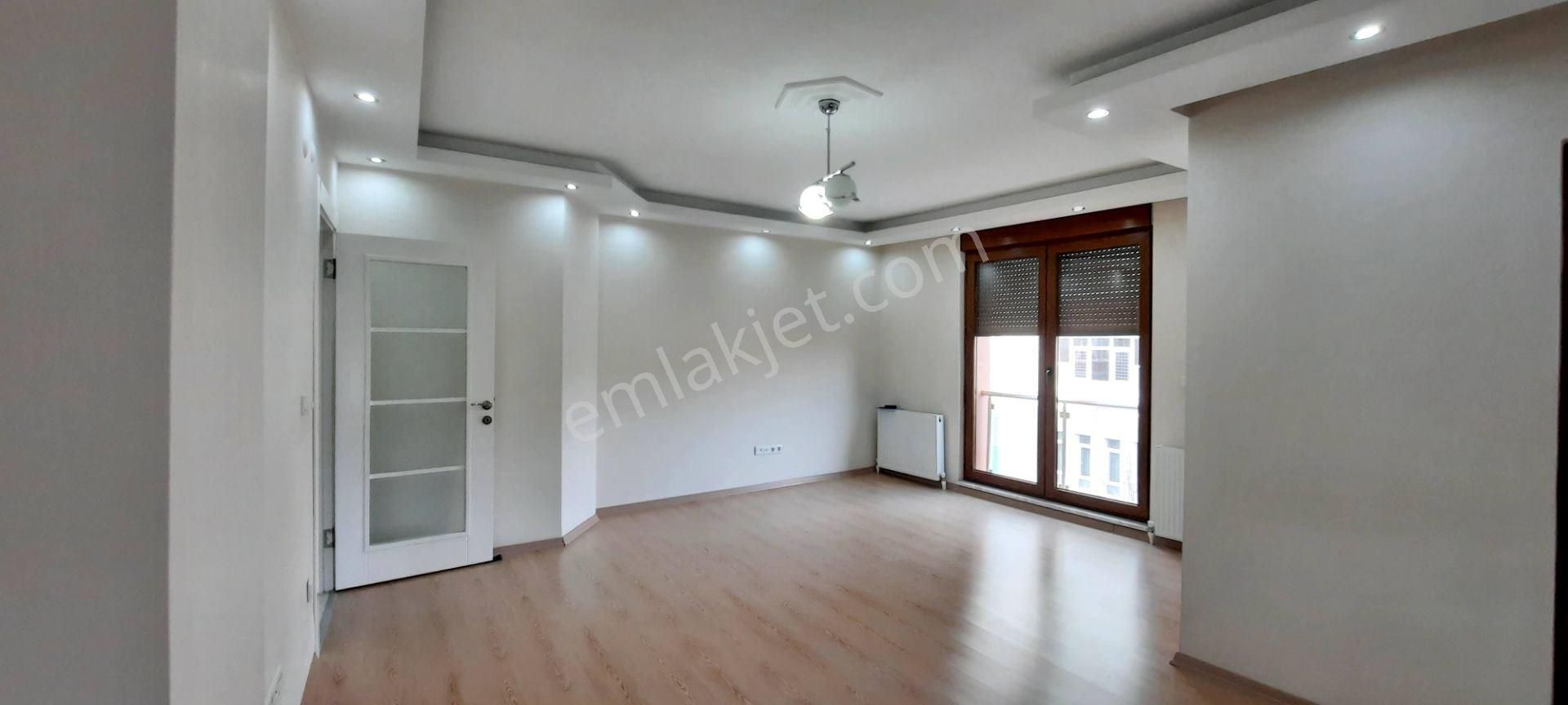 Üsküdar Ferah Mah Köşe 3+2 Satılık Dubleks Enta Emlak - Görsel 5