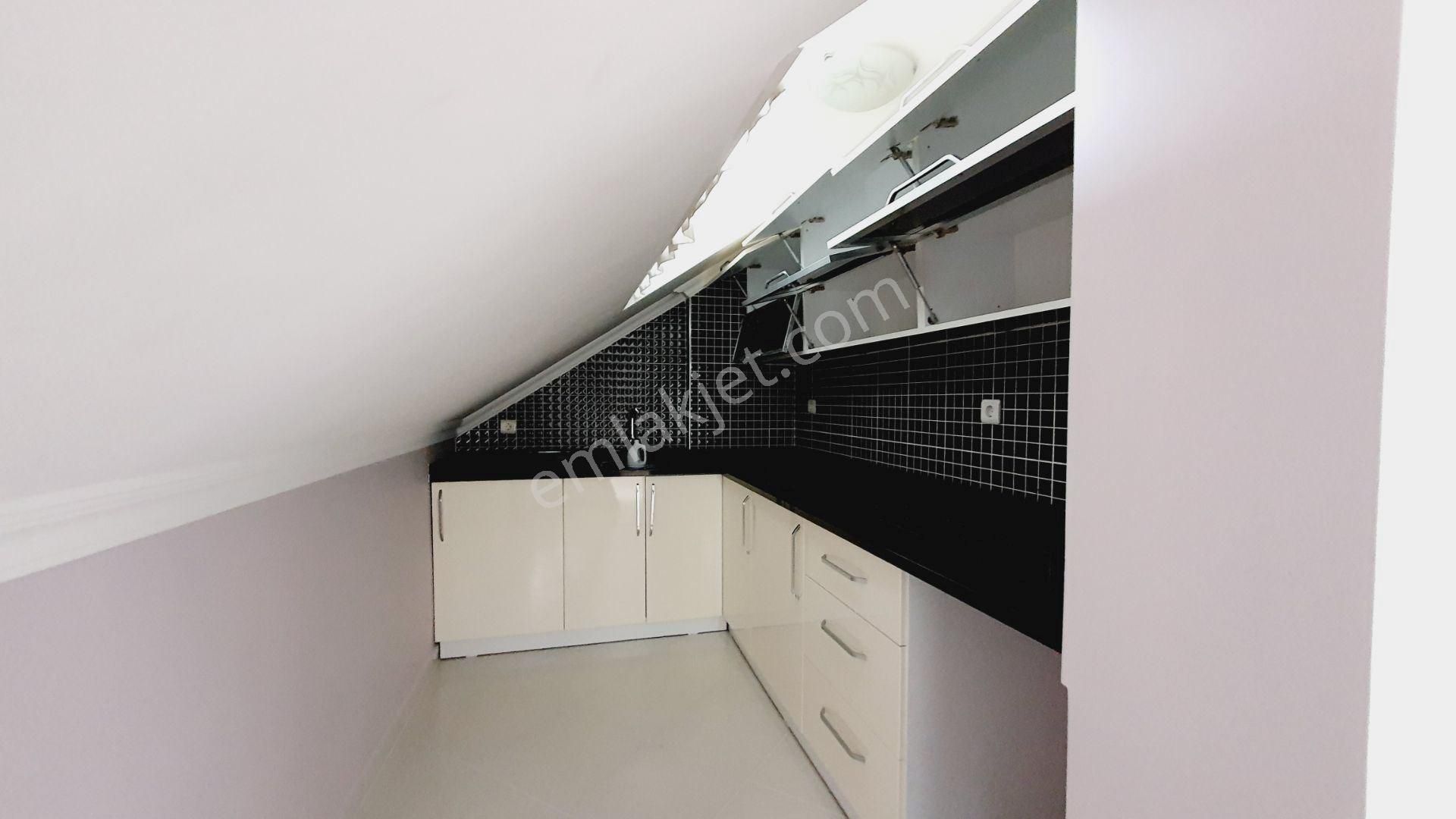 Üsküdar Ferah Mah Köşe 3+2 Satılık Dubleks Enta Emlak - Görsel 27