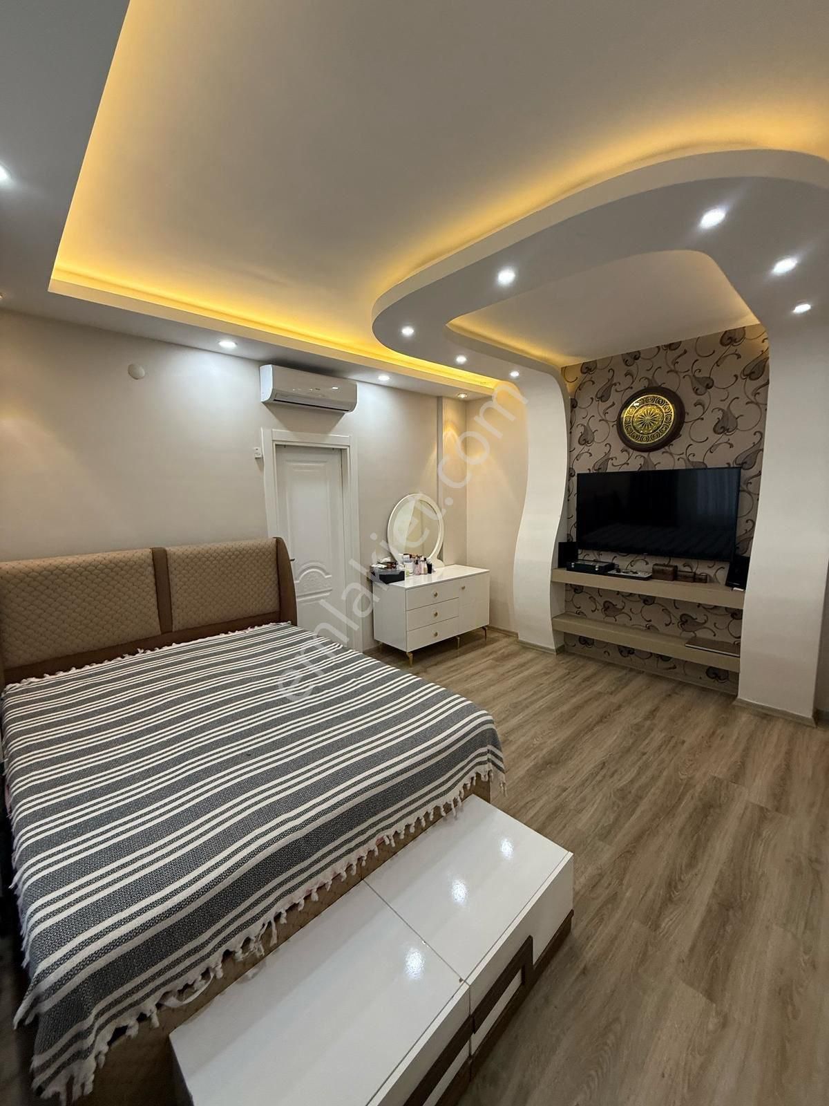 Acil Emlak’tan Satlık 4+1 Daire