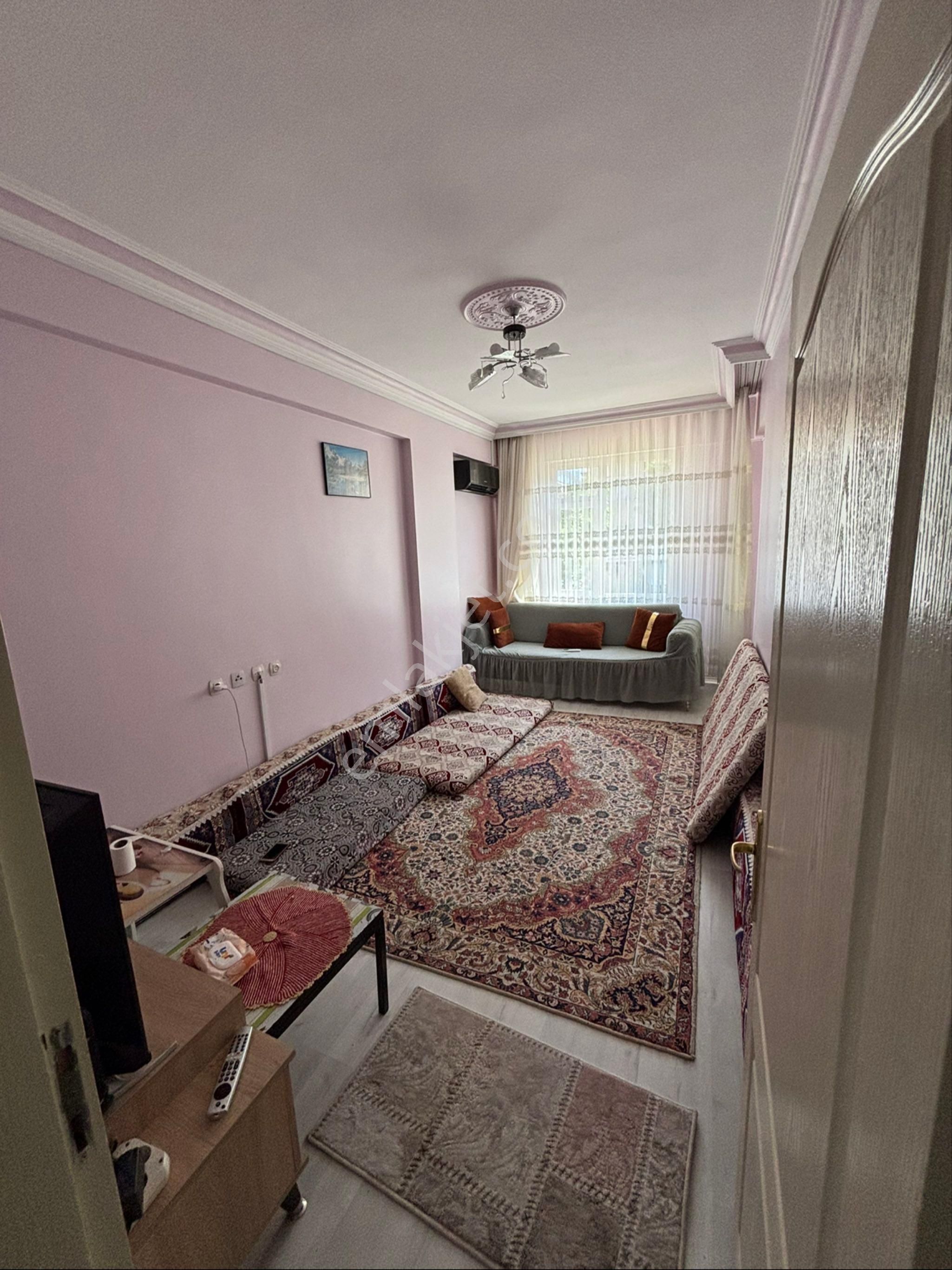 Selçuklu Fatih Mah. 3+1 Ara Kat Satılık Fırsatt Daire
