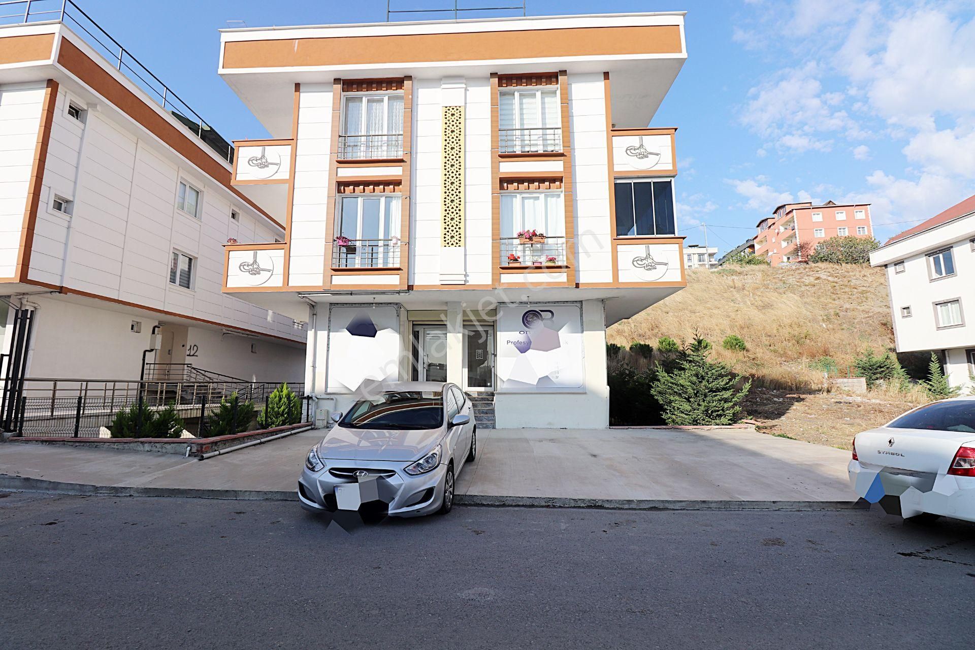 Beylikdüzü Kavaklı Da Kiralık Dükkan
