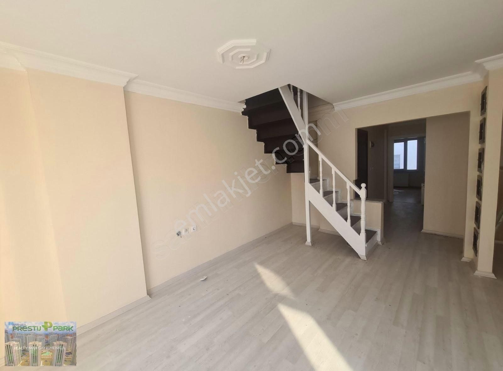 İncirtepe Mah 2+2 Dubleks Teraslı Satılık Daire