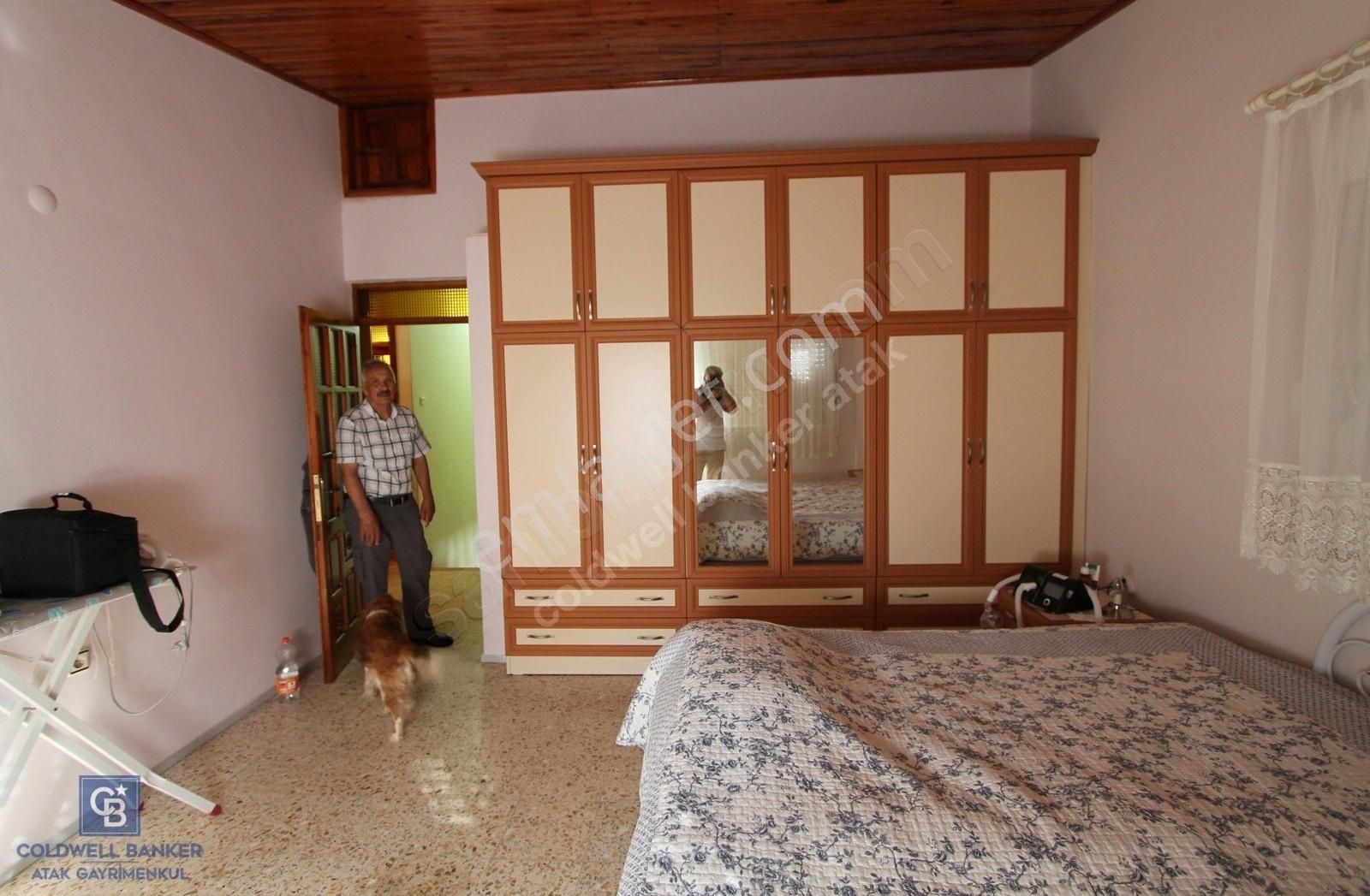 Urla Çeşmealtı 'nda Satılık Villa Yelken Kulübünün Komşusu - Görsel 15