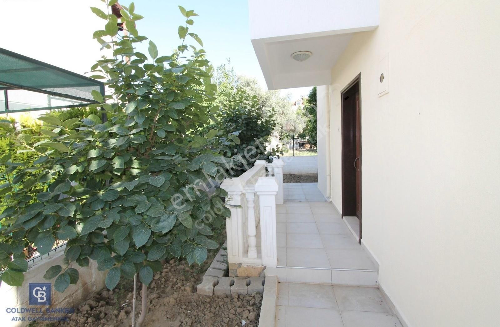 Urla Çeşmealtı 'nda Satılık Villa Yelken Kulübünün Komşusu - Görsel 19