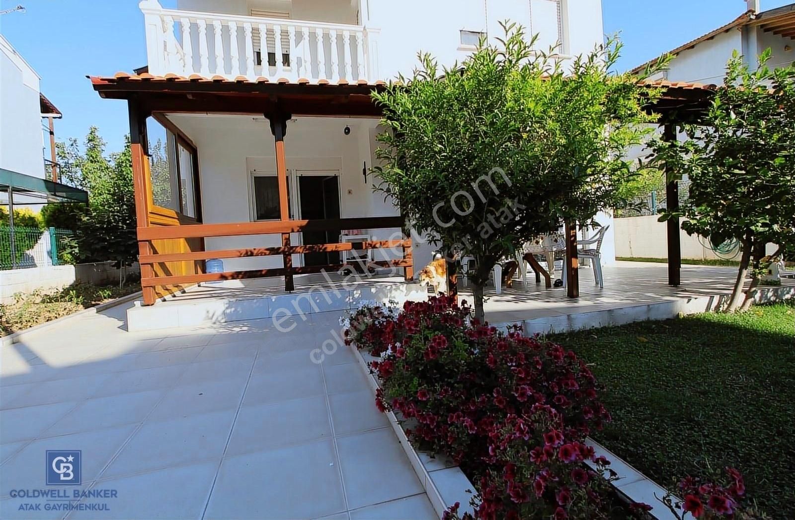 Urla Çeşmealtı 'nda Satılık Villa Yelken Kulübünün Komşusu - Görsel 32