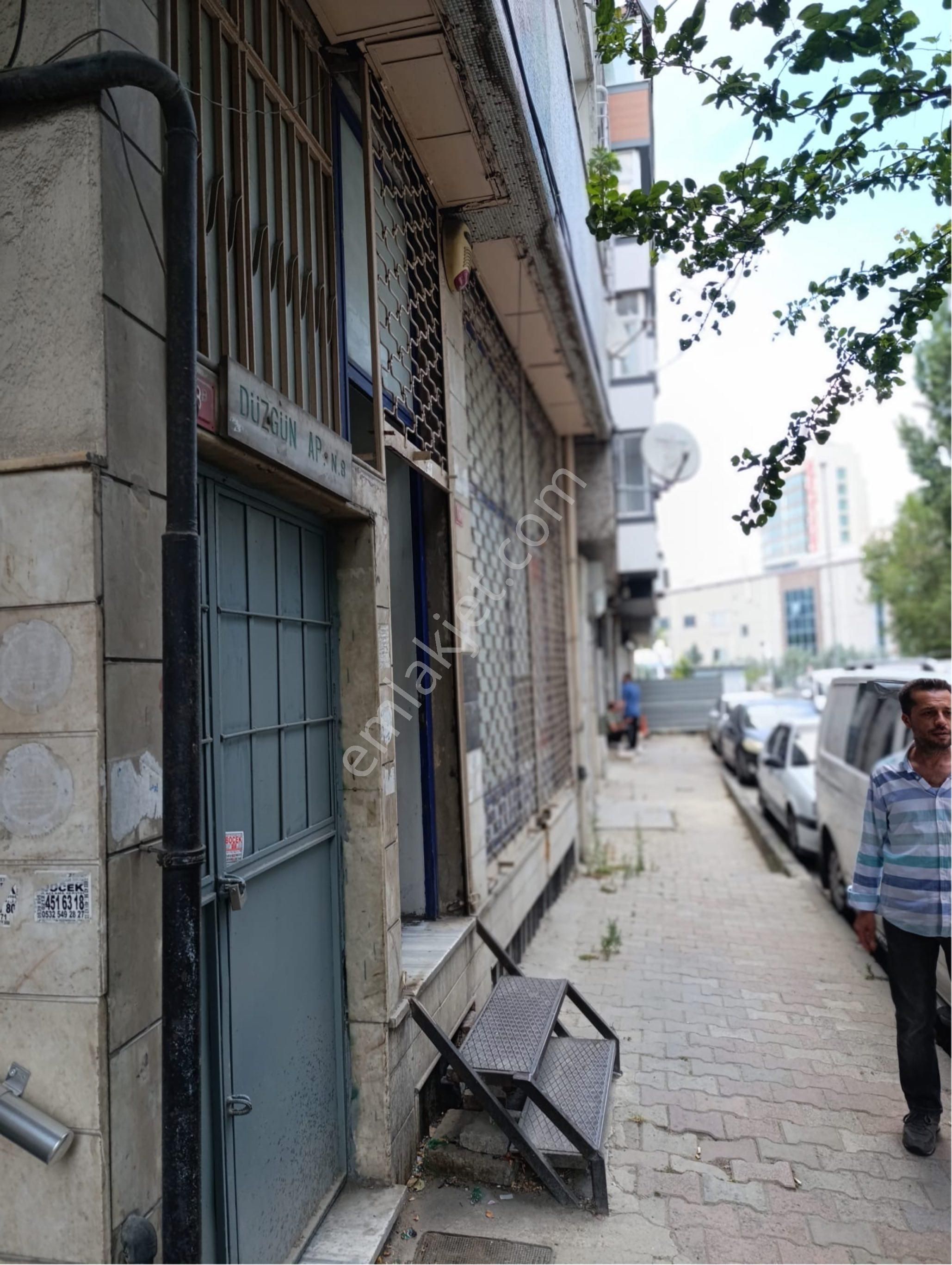 Es Emlaktan Satılık Dükkan - Görsel 12