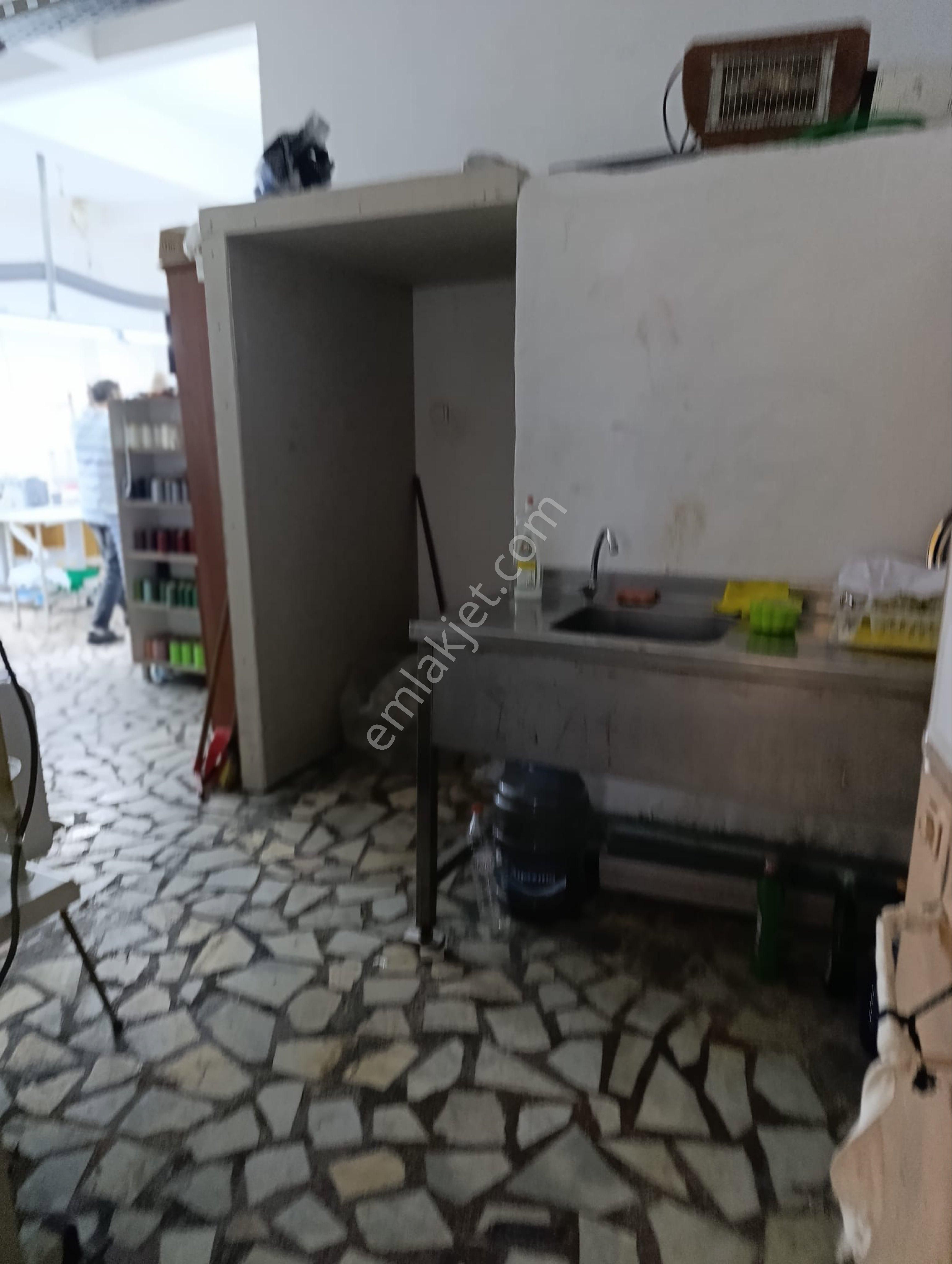 Es Emlaktan Satılık Dükkan - Görsel 11