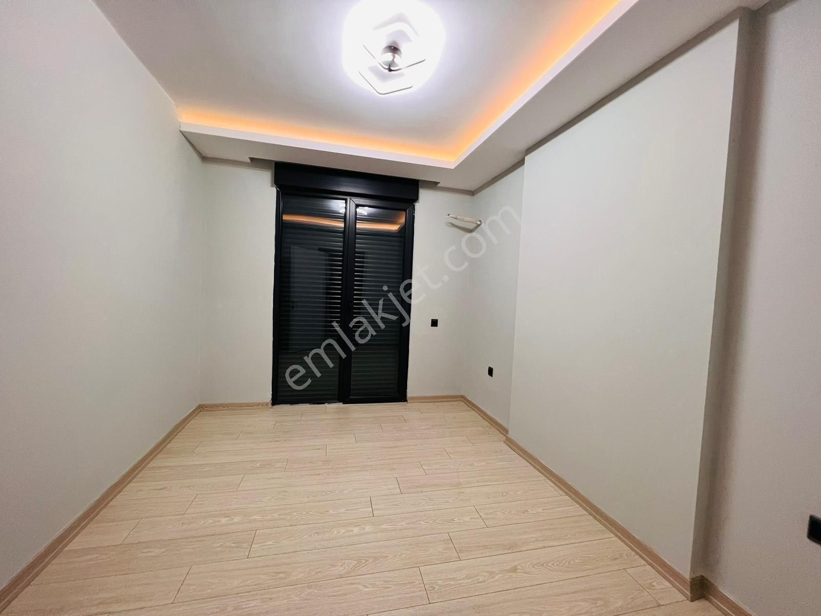 Kuşadası Davutlar’da Tek Müstakil Özel Havuzlu Satılık 3+1 Yazlık - Görsel 24