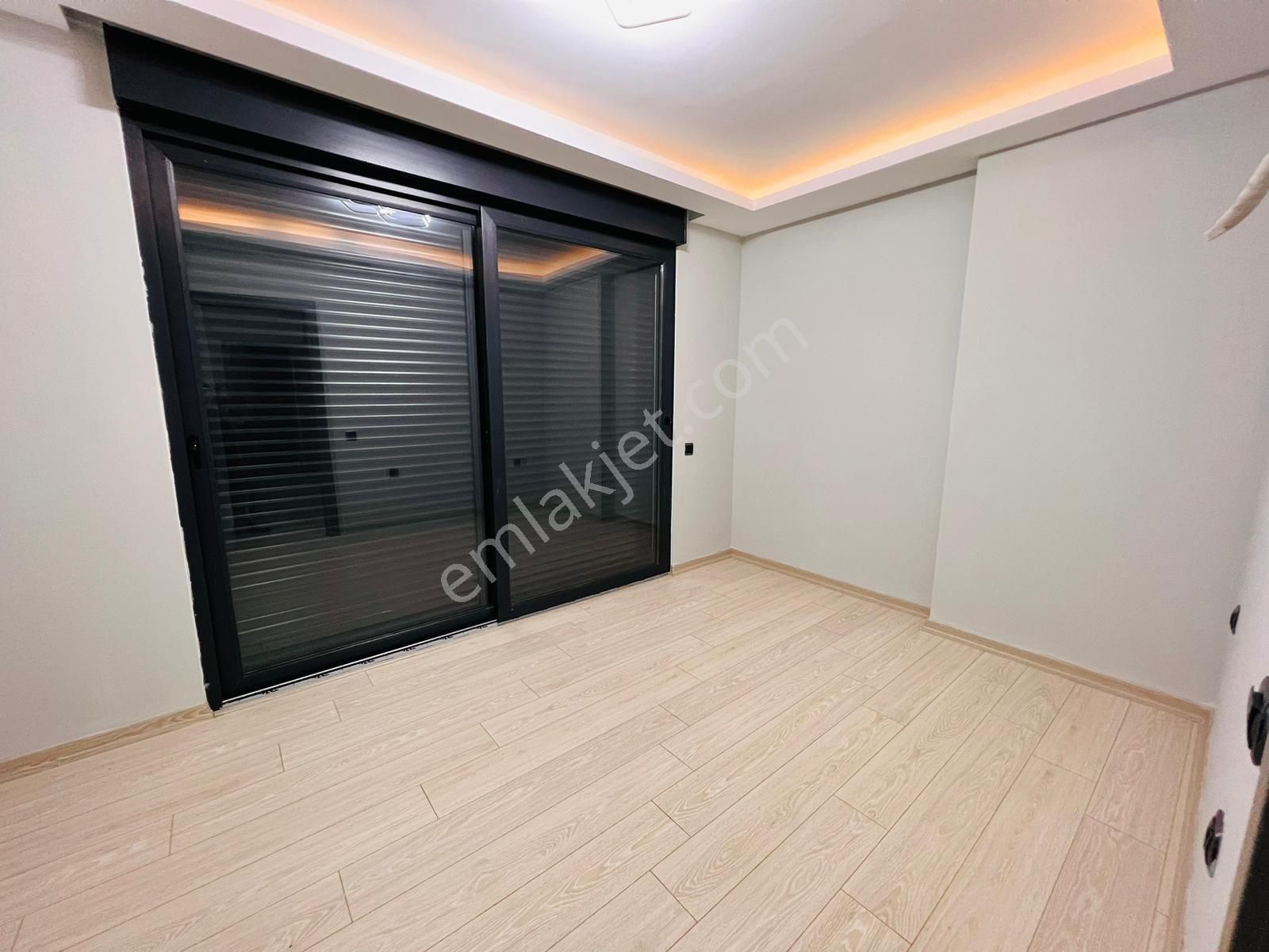 Kuşadası Davutlar’da Tek Müstakil Özel Havuzlu Satılık 3+1 Yazlık - Görsel 20