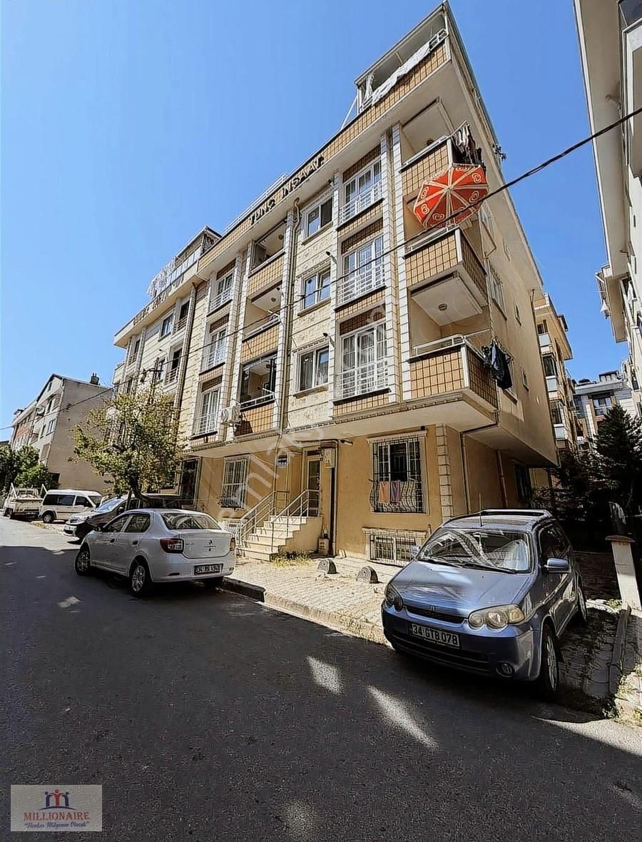Çamlık & Meclis Mh Metroya Yakın Meclis Mh Satılık Arakat 2+1