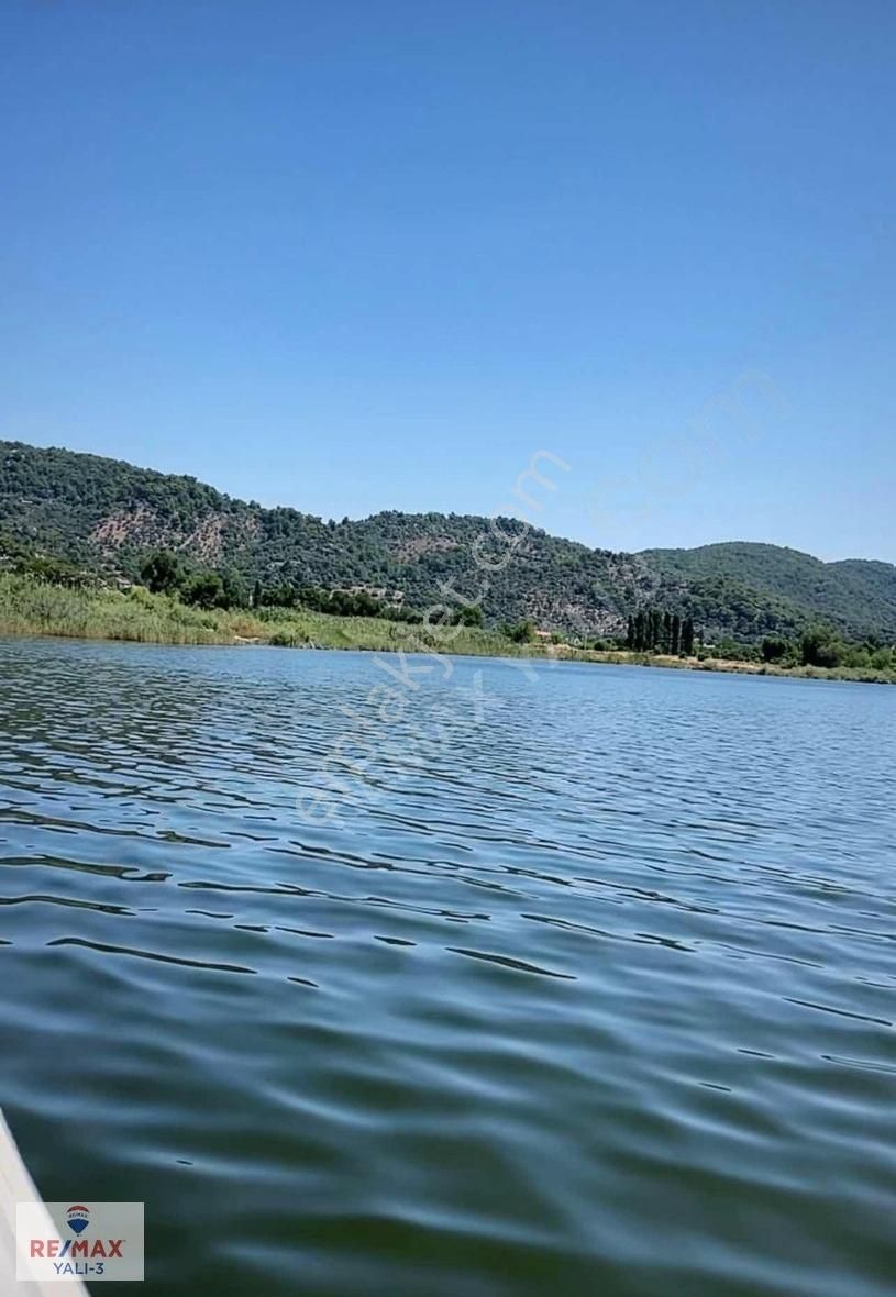 Muğla Köyceğiz Çandırda Göl Ve Doğa İle İç İçe Yatırımlık Arazi