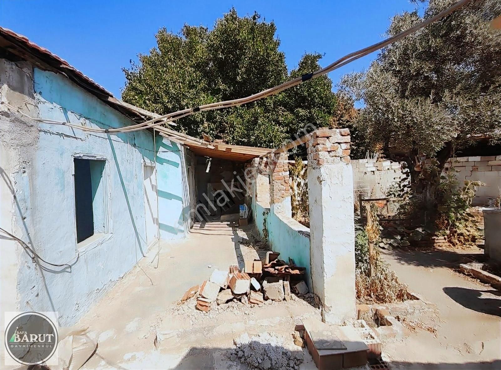 İncirliova Erbeyli 216 M2 Bahçeli Müstakil Hobi Evi - Görsel 3