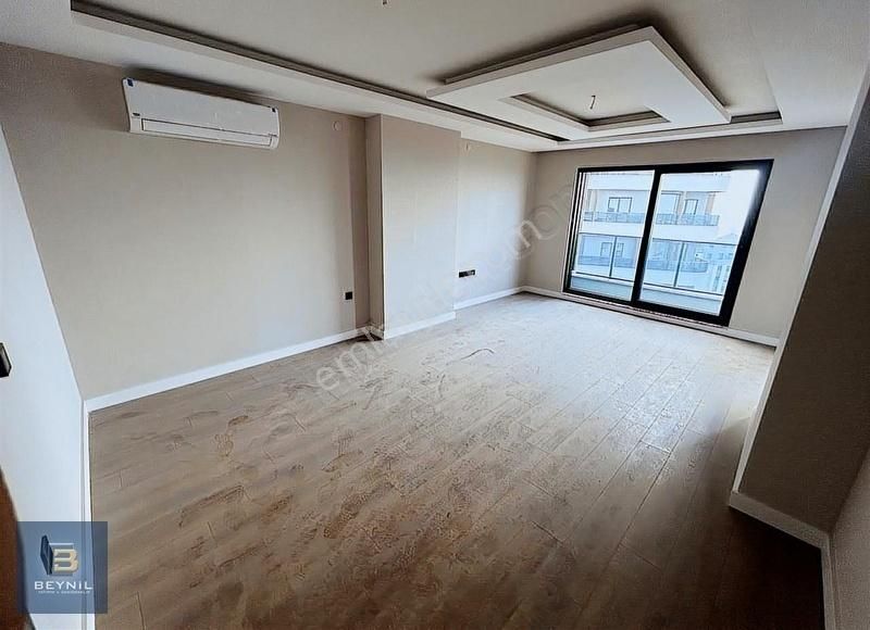 Beynil'den Downtown Avmde Şehir Manzaralı Kiralık 2+1 Daire