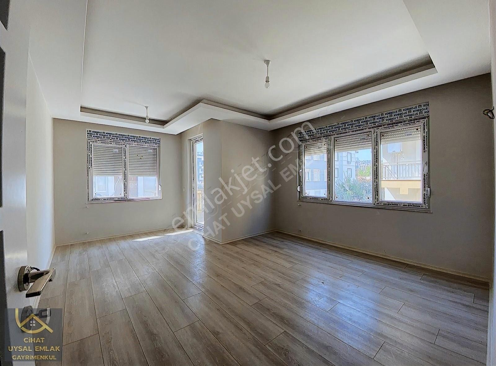 Çamlıbel Mahallesinde Tramvaya Yakın 2+1 100m2 Katta Daire
