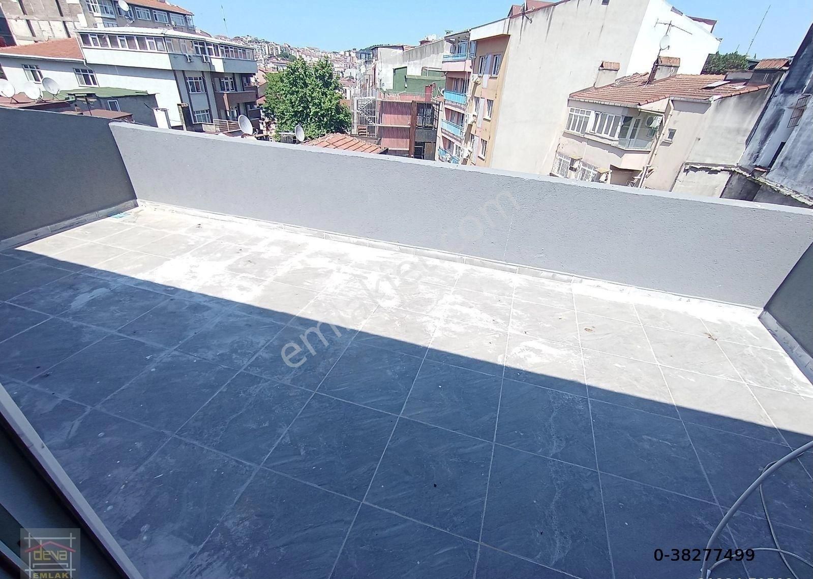 Deva Dan Doğancılar Parkı Civarı Ana Cadde Yanı 2 Daire Halinde Tripleks