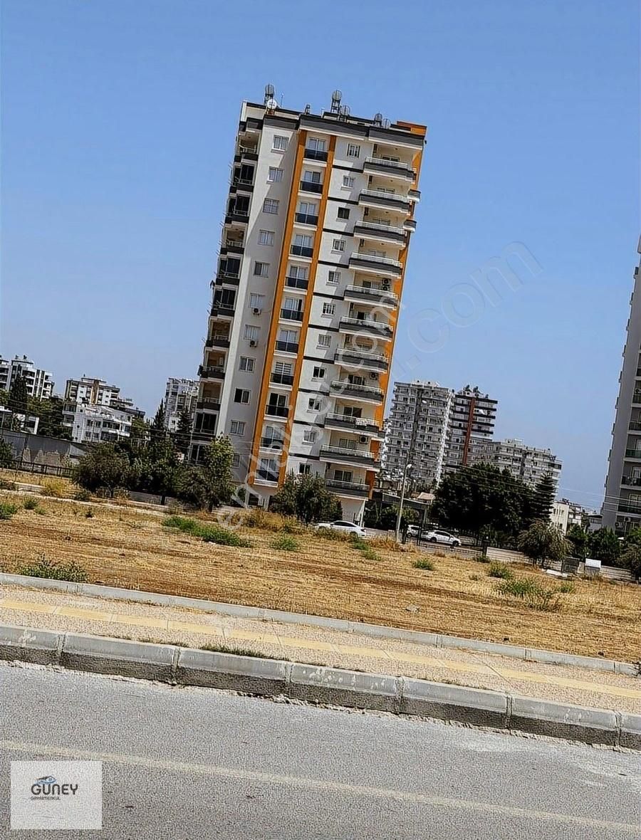 Güney Den Sayapark A Yakın