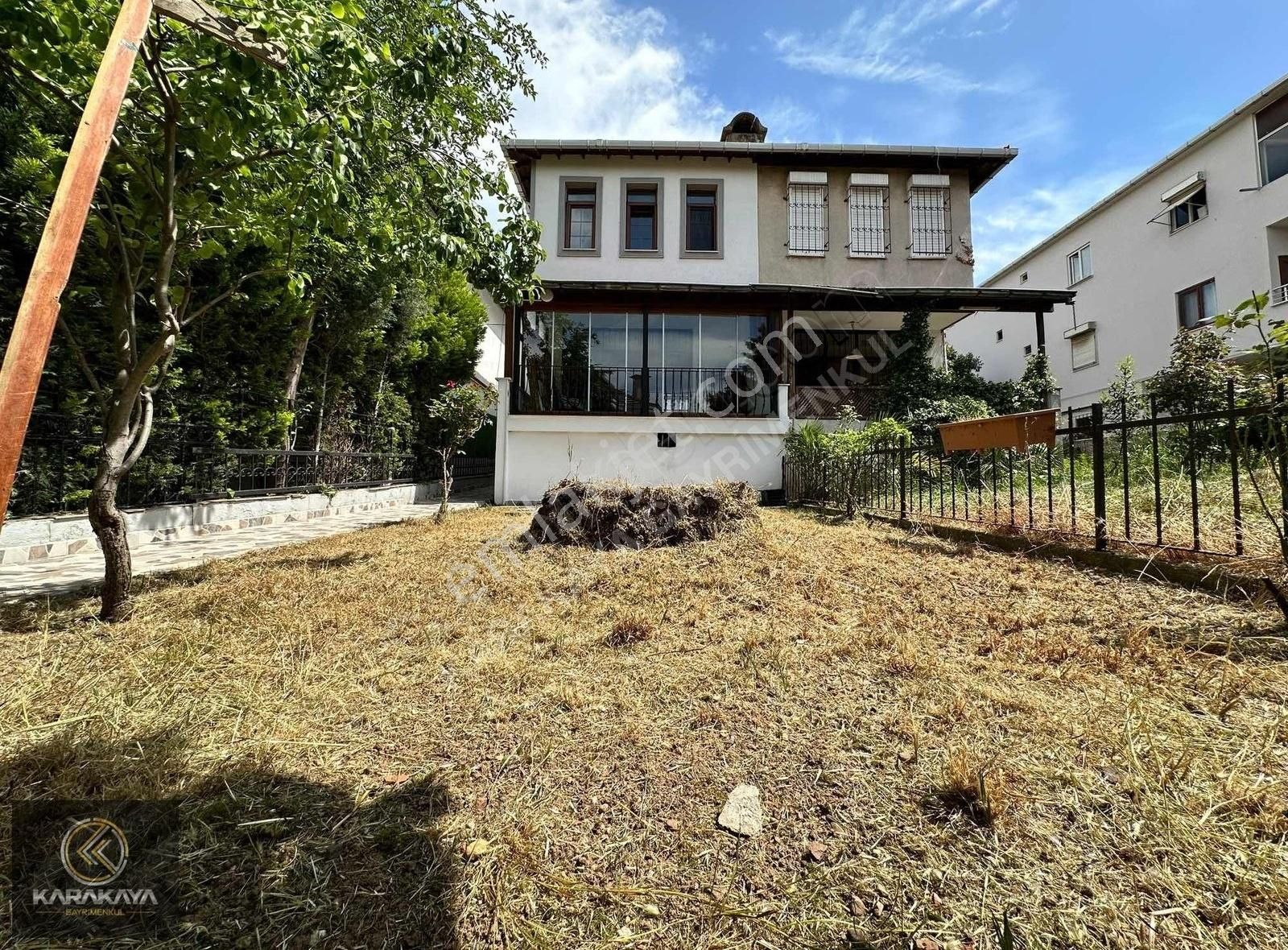 Bayramoğlu Mah 3+1 165 M² ^müstakil Villa^