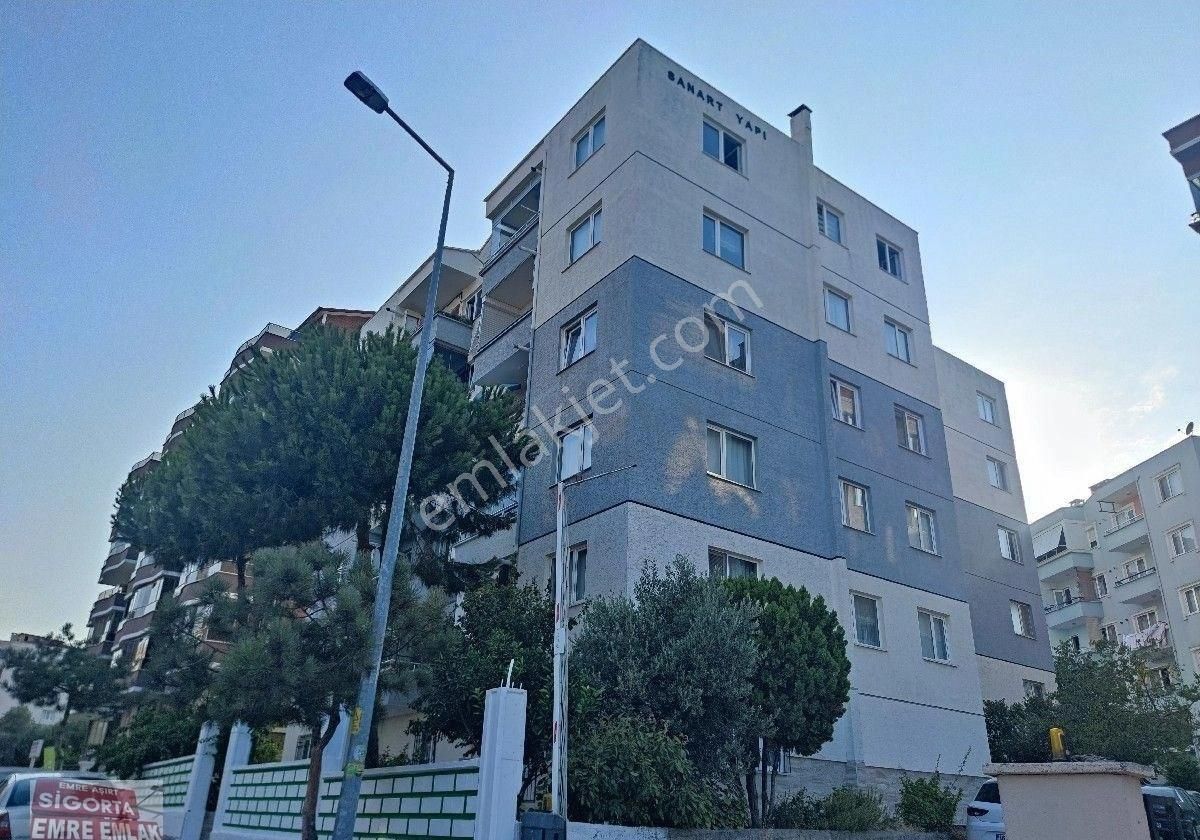 Güzelyalı Siteler Mahallesinde Satılık 3+1 Daire