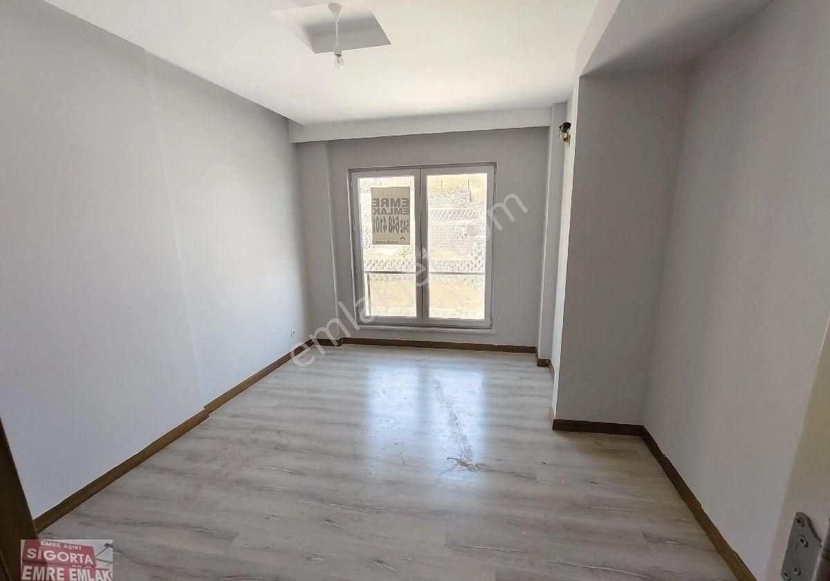 Mudanya Halitpaşada Full Deniz Manzaralı Satılık 3+1 Sıfır Daire