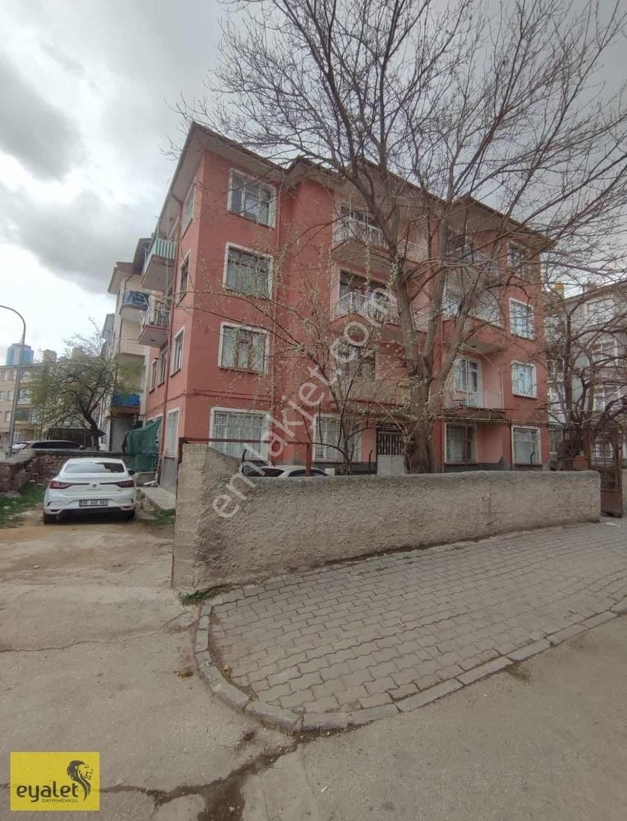 Fatih Işıklarda Eşyalı Kiralık 3*1 Daire