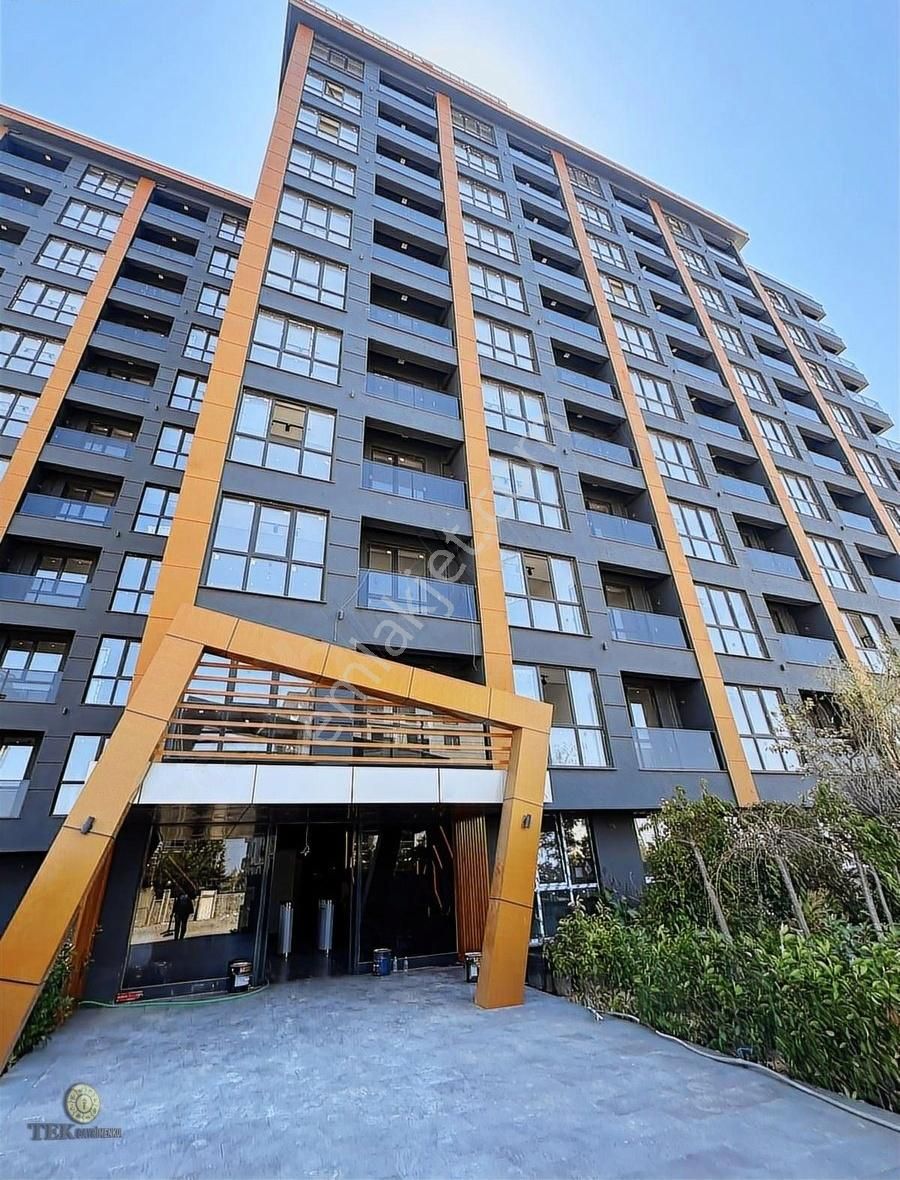 Uysal Armonia Lüks Havuz Cephe Site İçi Eşyalı Ara Kat Satılık