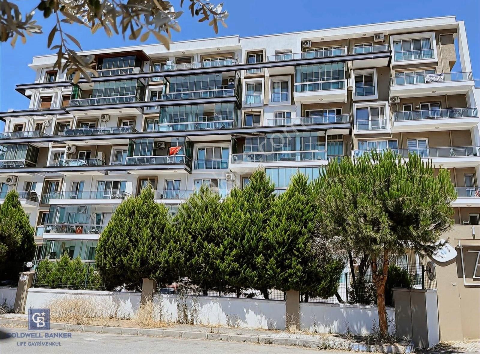 Çiğli Zeytinli Evler Sitesinde Kiralık 1+1 Daire