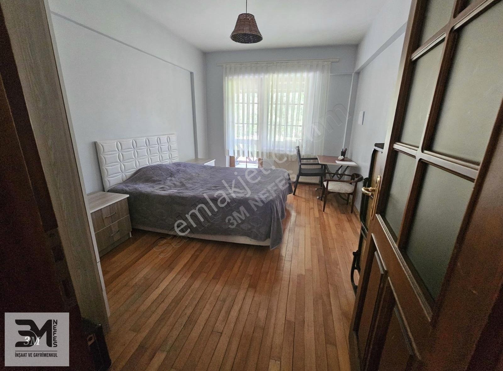 Sapanca Yanık 1583 M2 İçinde 2,5 Katlı Havuzlu Villa Ve Arsası - Görsel 21
