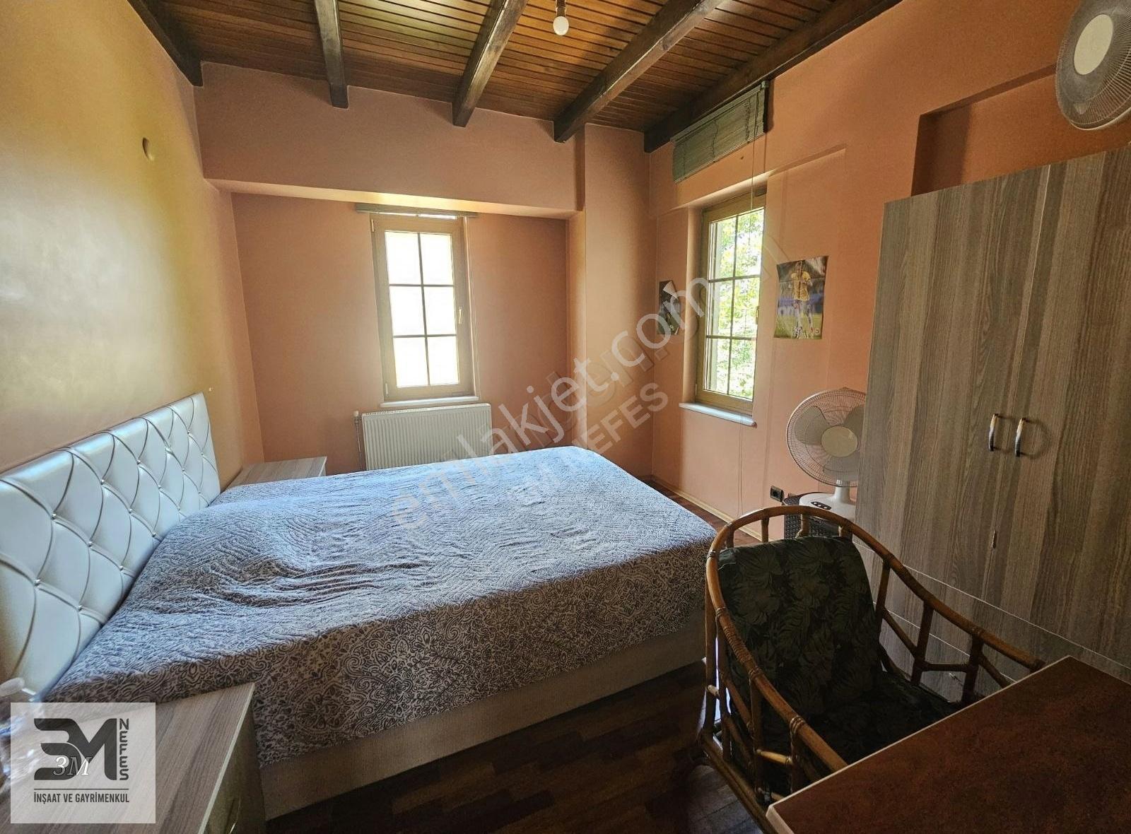Sapanca Yanık 1583 M2 İçinde 2,5 Katlı Havuzlu Villa Ve Arsası - Görsel 10