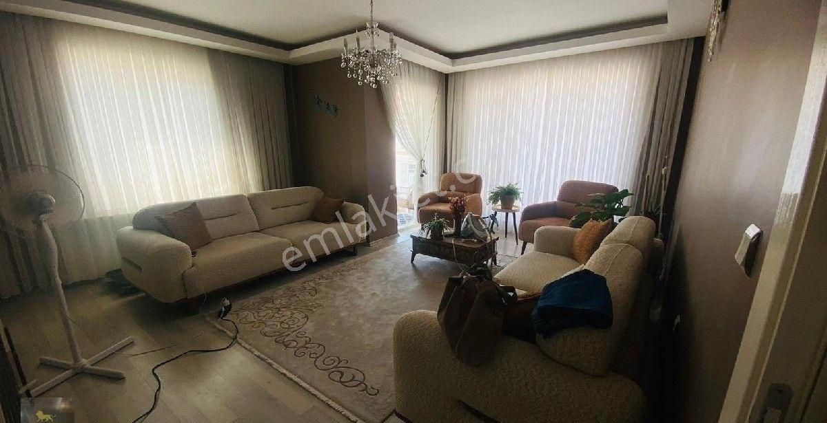 Acil Satılık Çok Güzel Konumda Haylinizdeki Eviniz