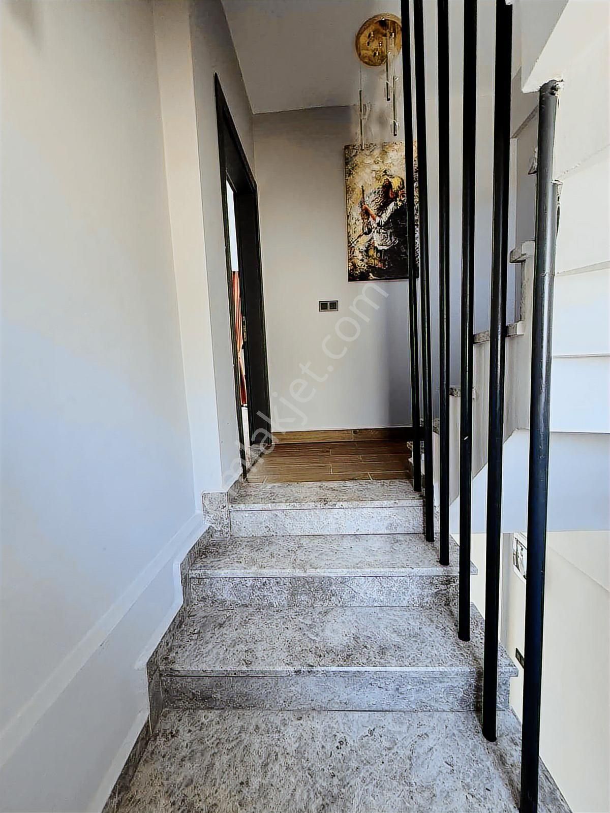 Kargı'da 2+1 Müstakil 140 M2 Tripleks Havuzlu Villa Satılık - Görsel 15