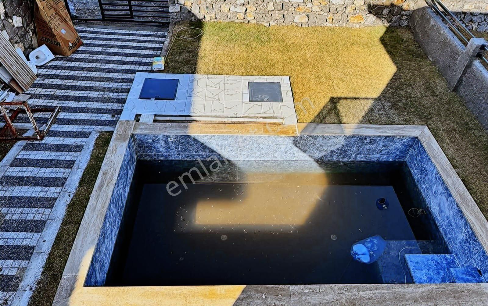 Yeşilüzümlü'de 277 M2 Arsa İçerisinde 4+1 Satılık Villa - Görsel 6