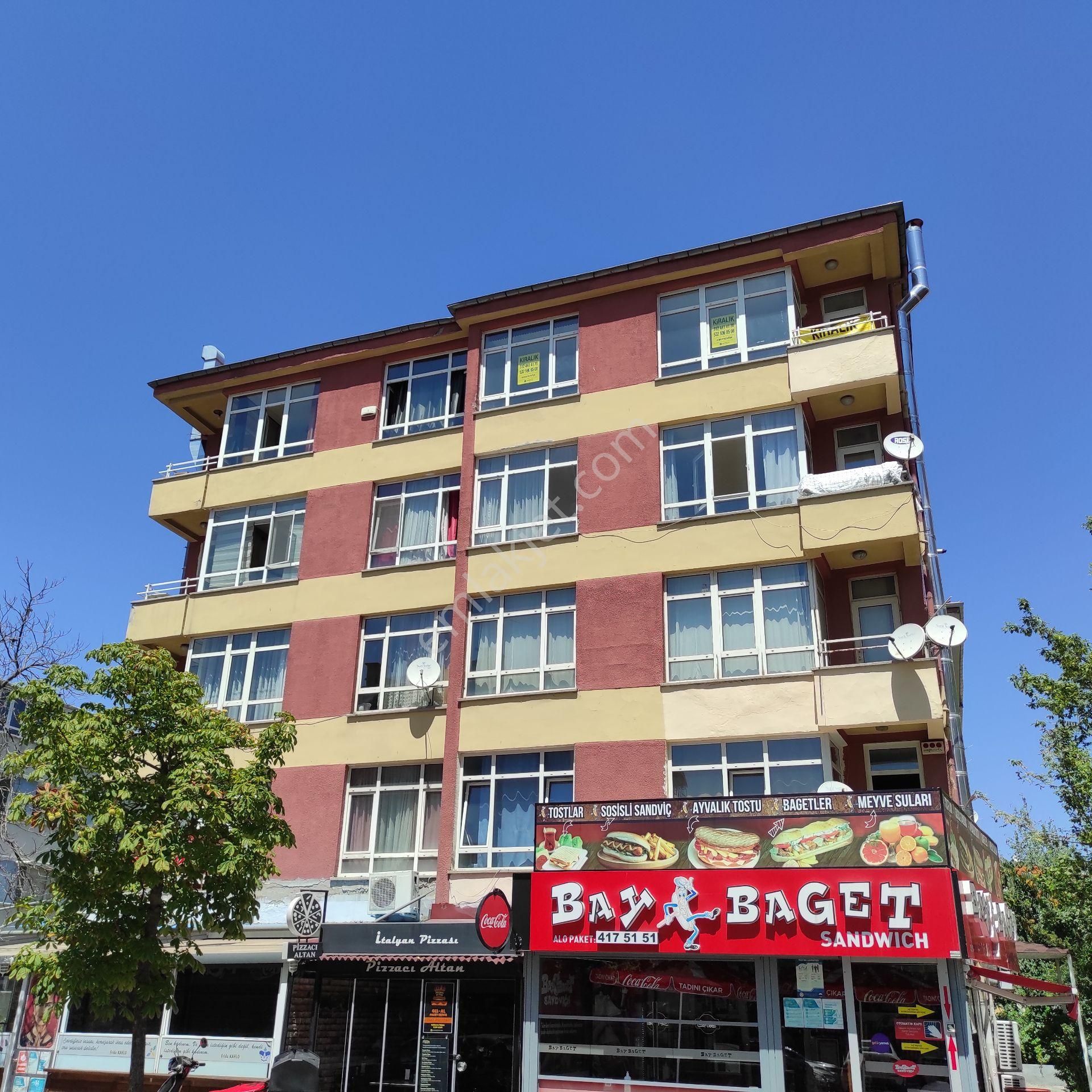 Kennedy Caddesi 1+1 Tunalıya 2. Bina 50m2 Giriş Arka Cephe Mobilyalı Kiracı 11 Ağustos Boşaltıyor