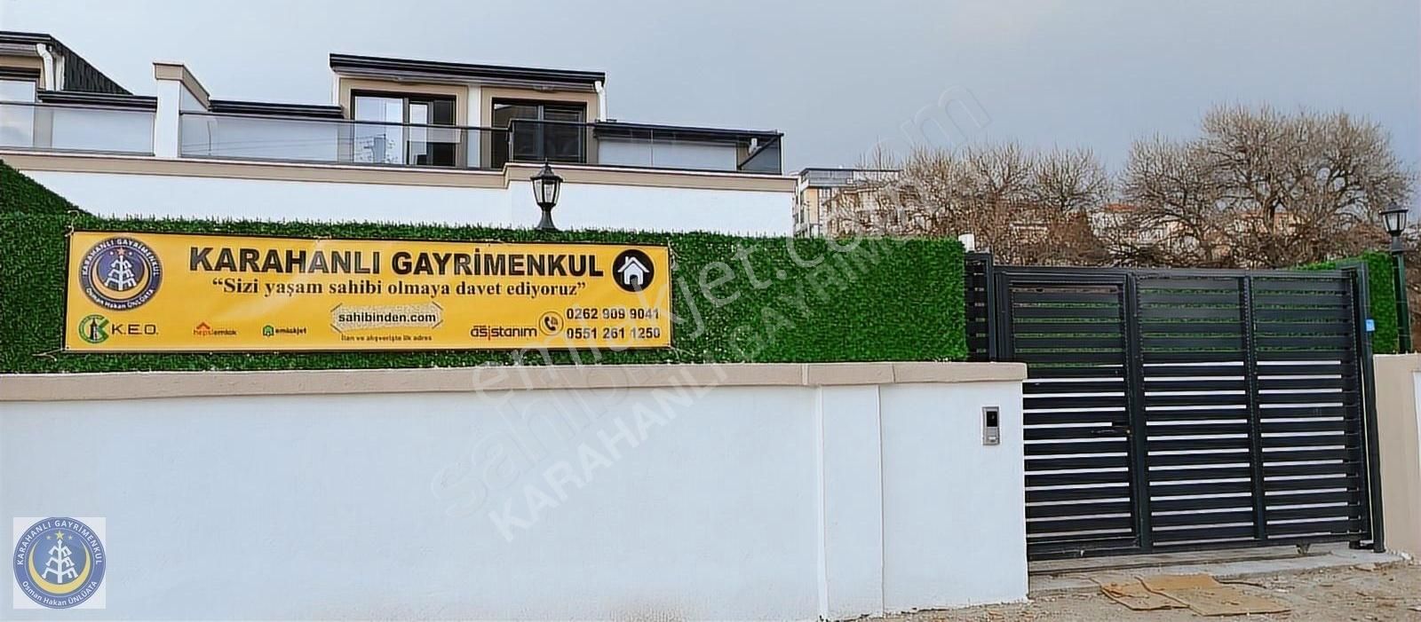 Karahanlı Dan Sahilde 4+1 İkiz Villa