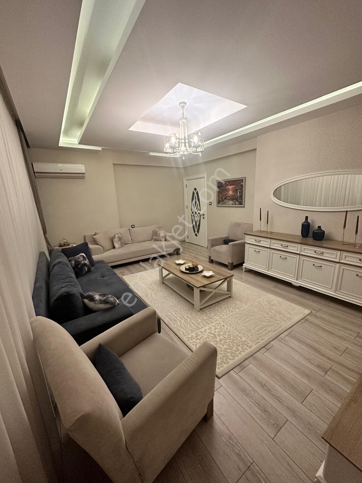Winstown Civarı Satılık 3,5+1 Fırsat Daire