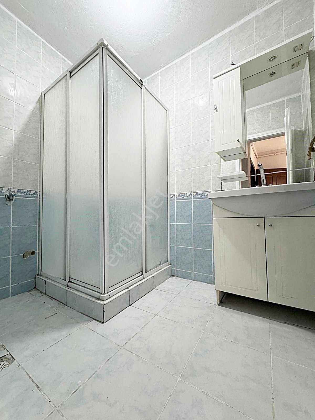 Emsalsiz Sanatoryum Caddesi Üzerinde 2+1 Giriş Kat Full Yapılı - Görsel 15