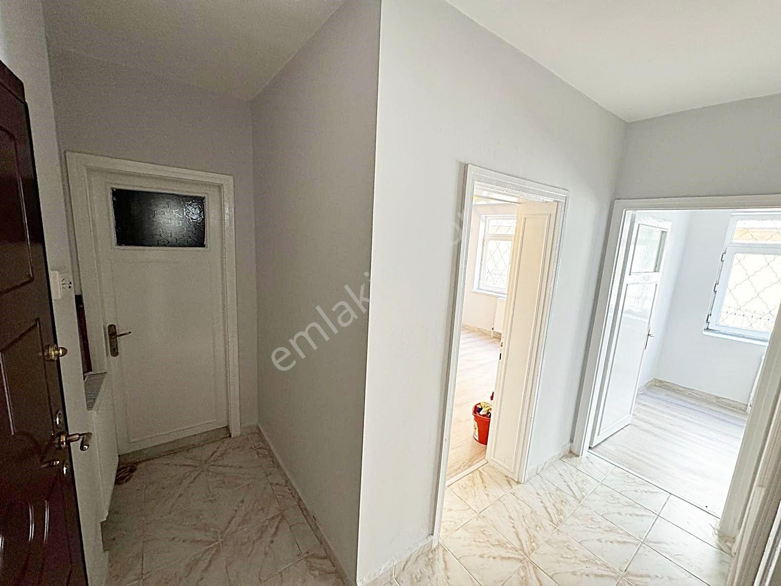 Emsalsiz Sanatoryum Caddesi Üzerinde 2+1 Giriş Kat Full Yapılı - Görsel 12